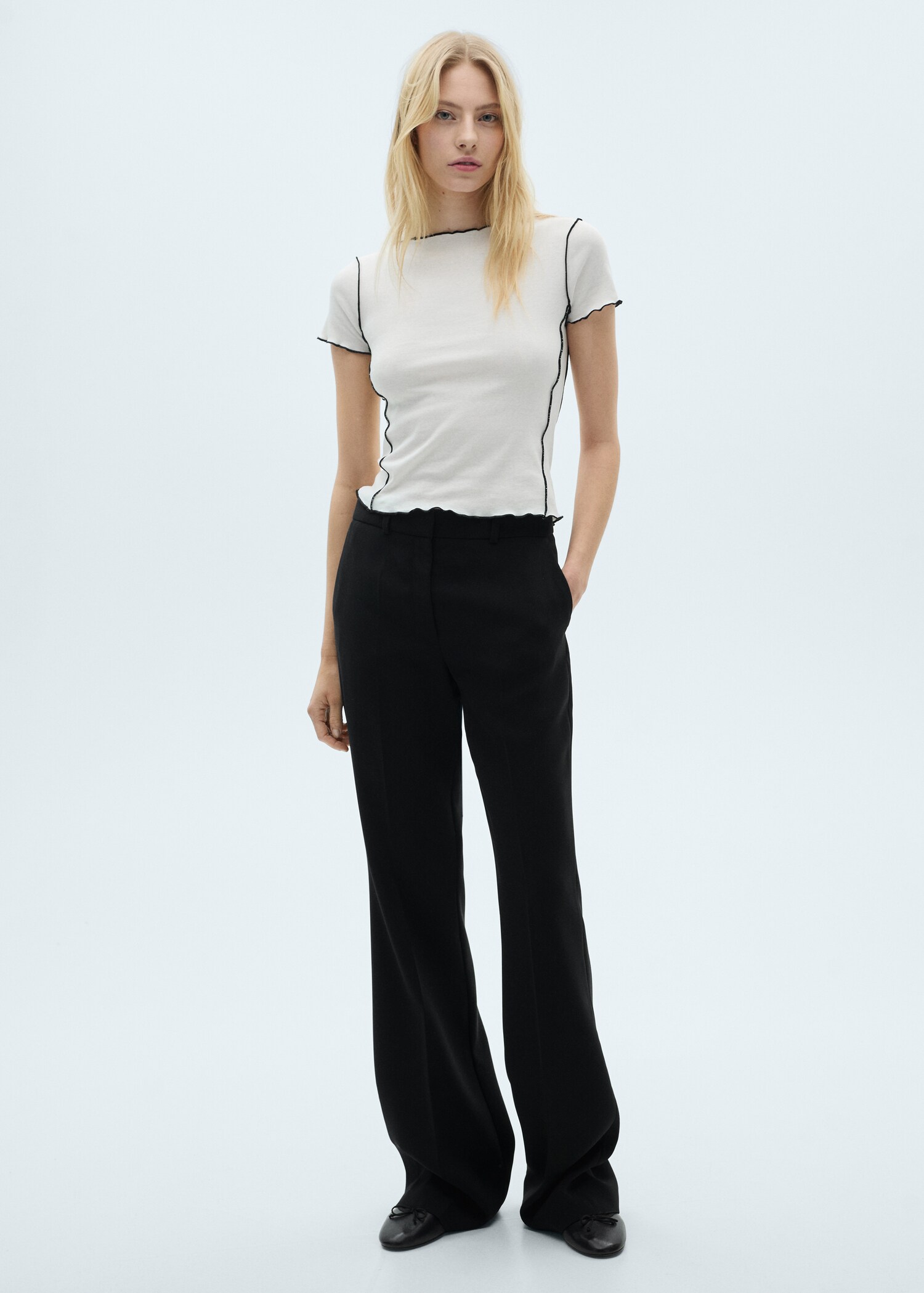 Crop top t-shirt with contrasting trim - General plane
