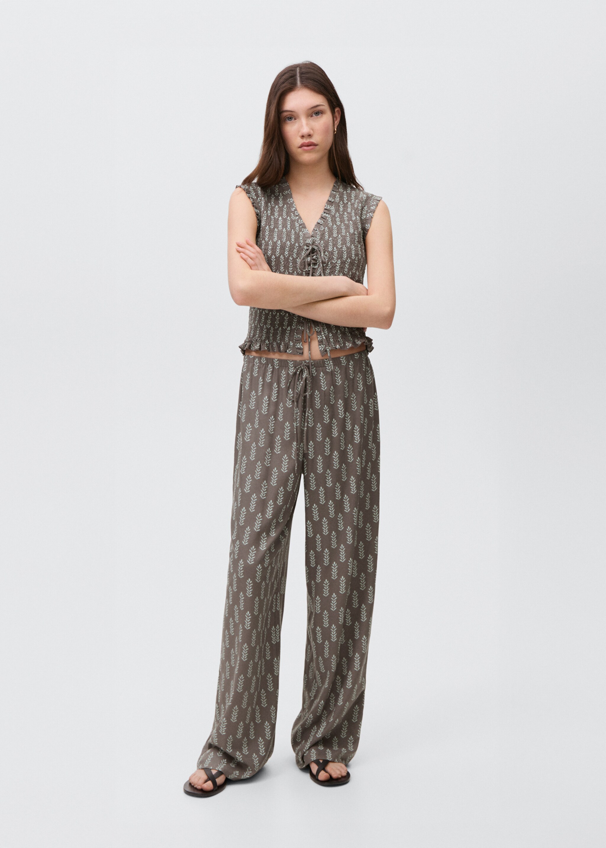 Printed straight trousers - General plane