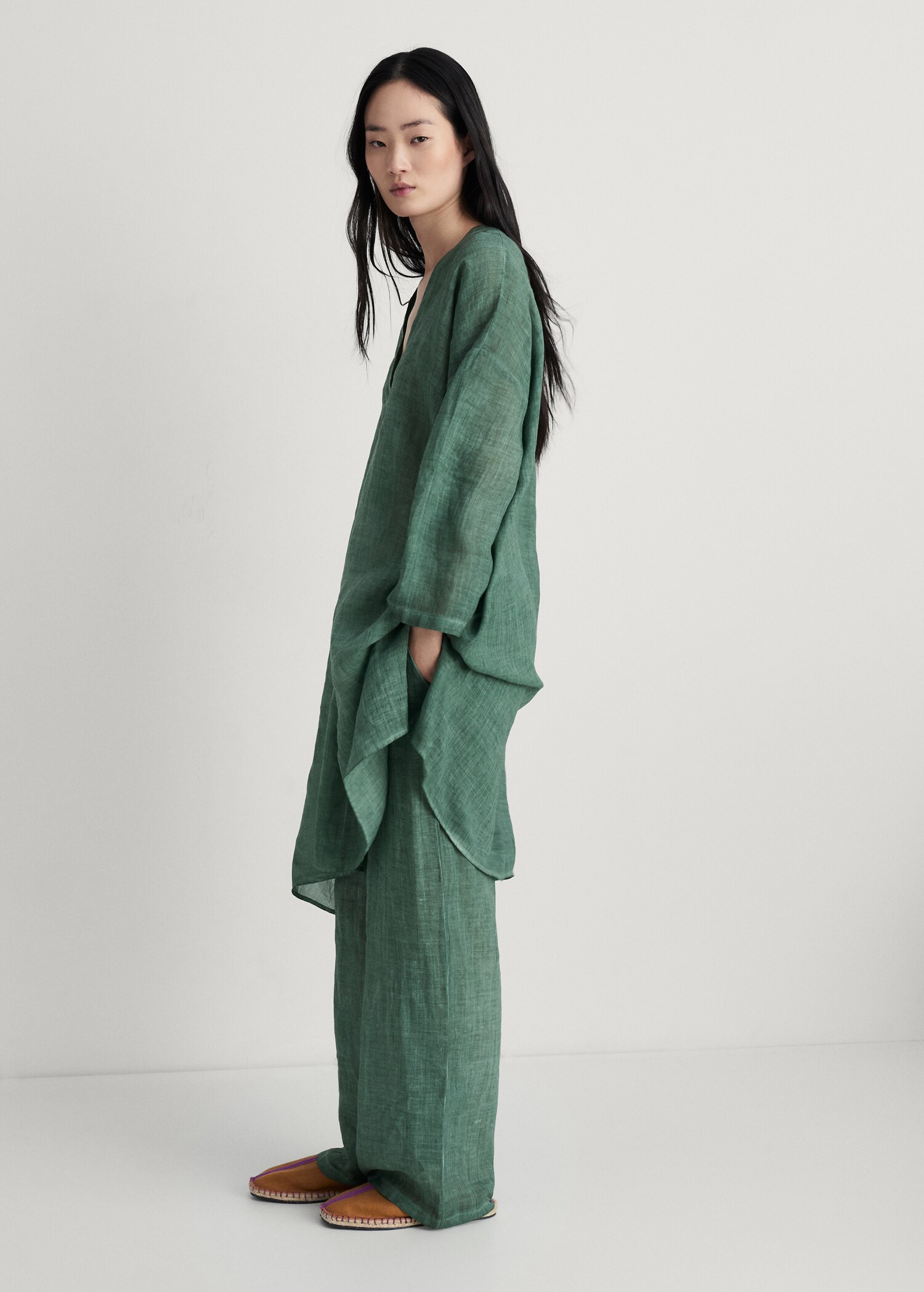Overdyed-design ramie pants - General plane