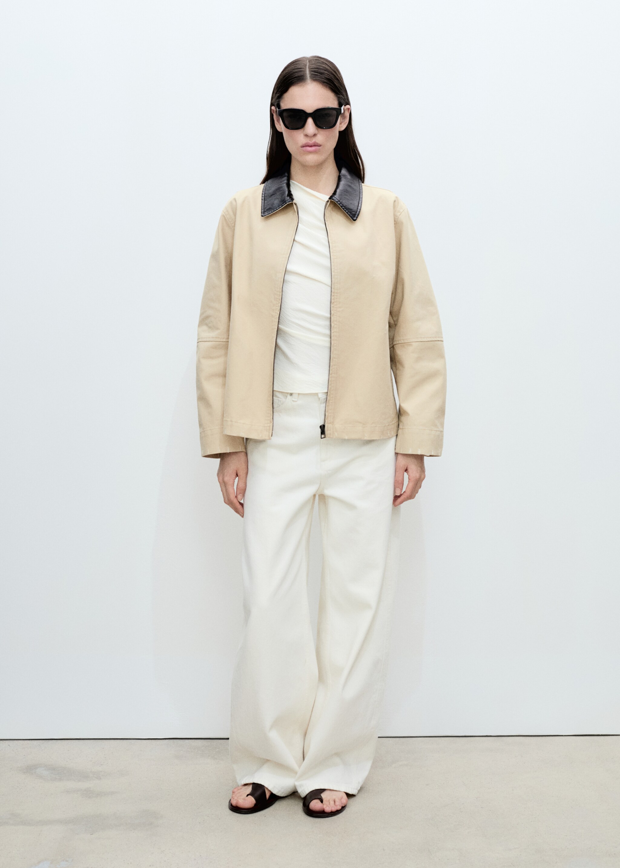 Cotton jacket with contrasting collar - General plane