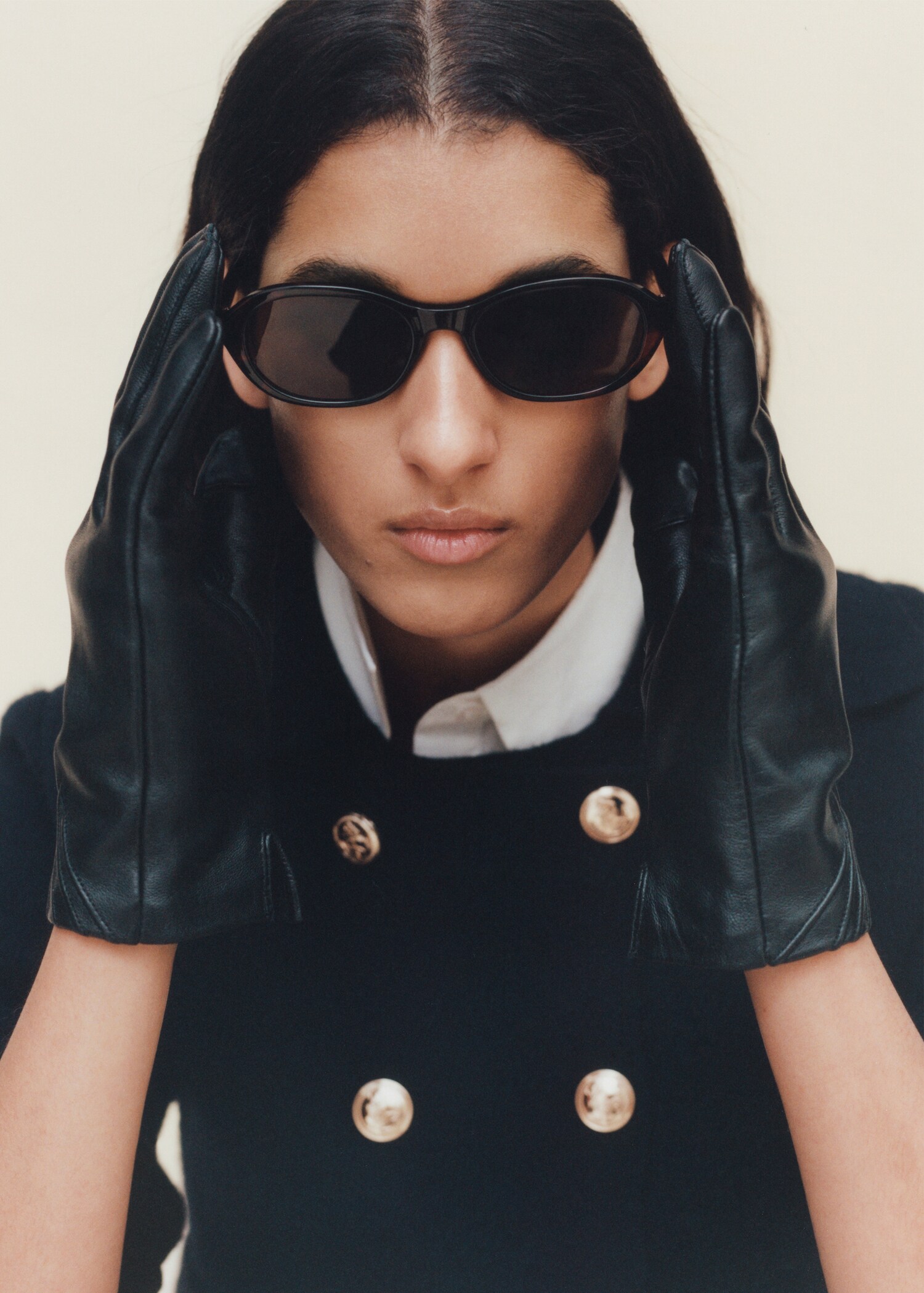 Oval frame sunglasses - General plane