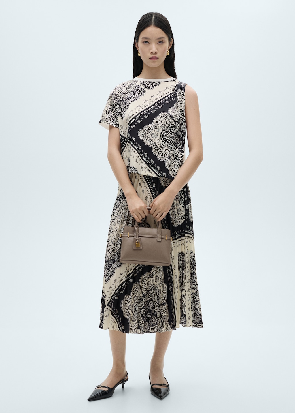 Paisley-print pleated skirt - Women | MANGO USA Paisley-print pleated skirt - Women | MANGO USA