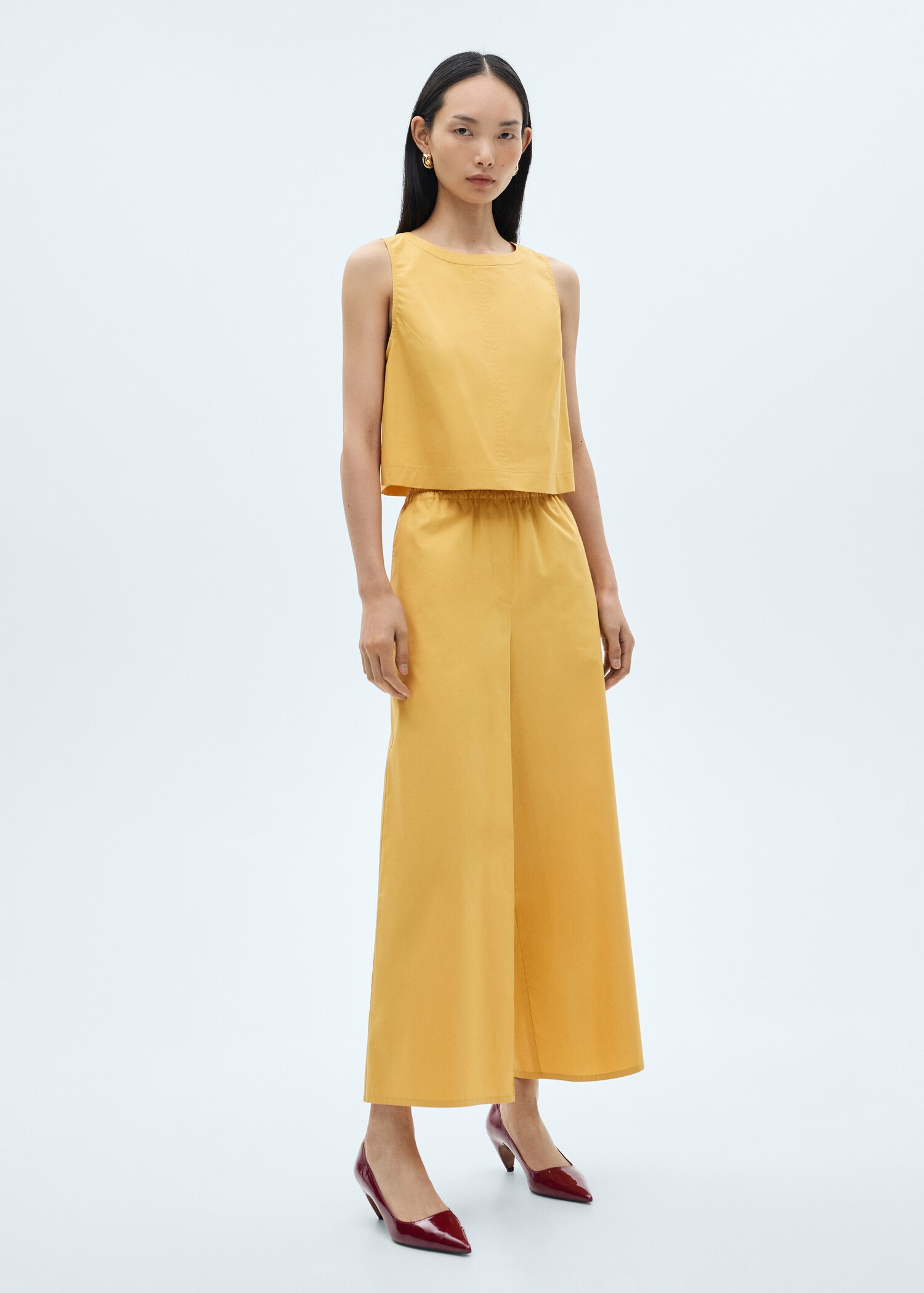 Cotton crop top - General plane