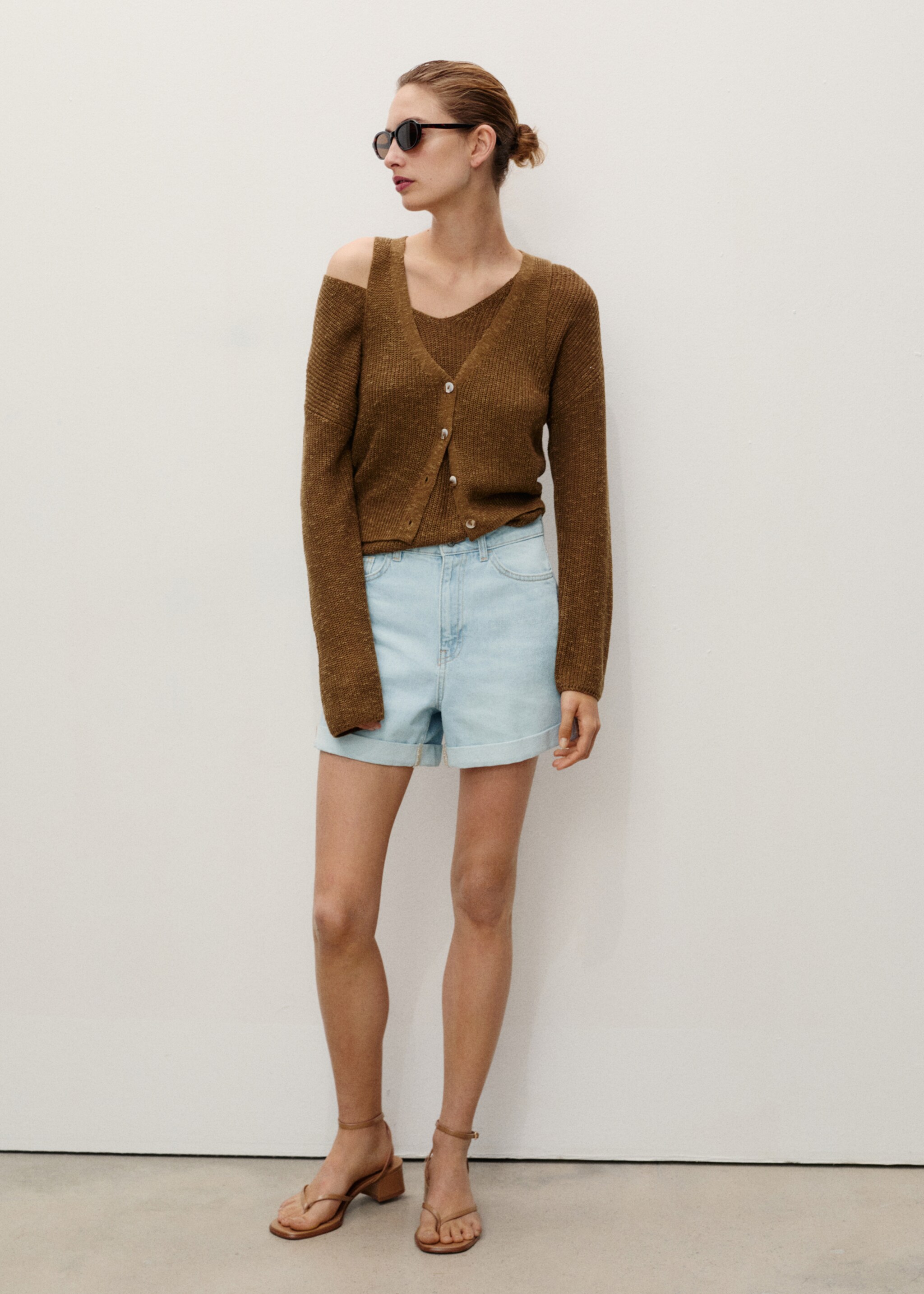 High-waisted mom-fit denim shorts - General plane