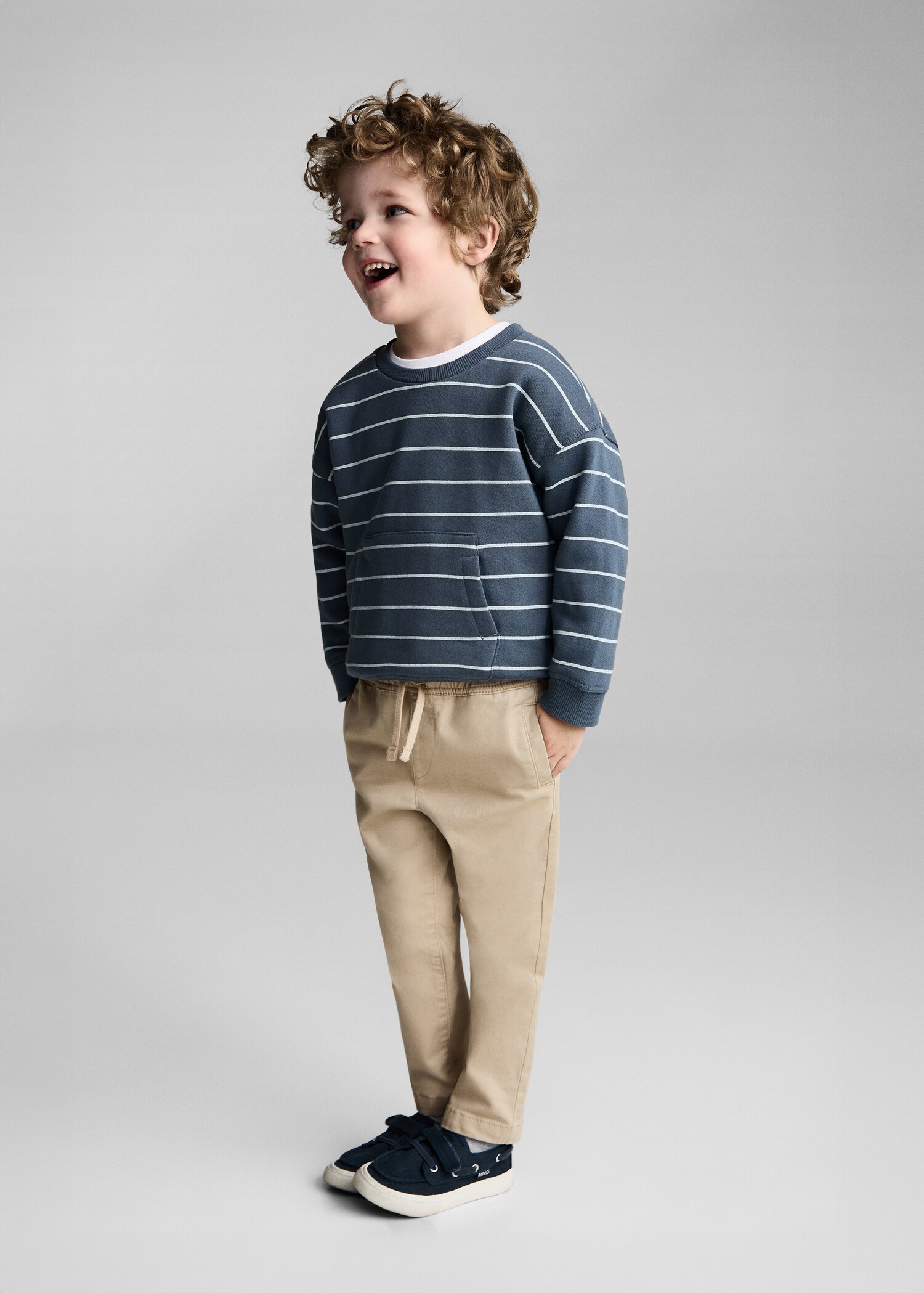 Cotton jogger-style trousers - General plane