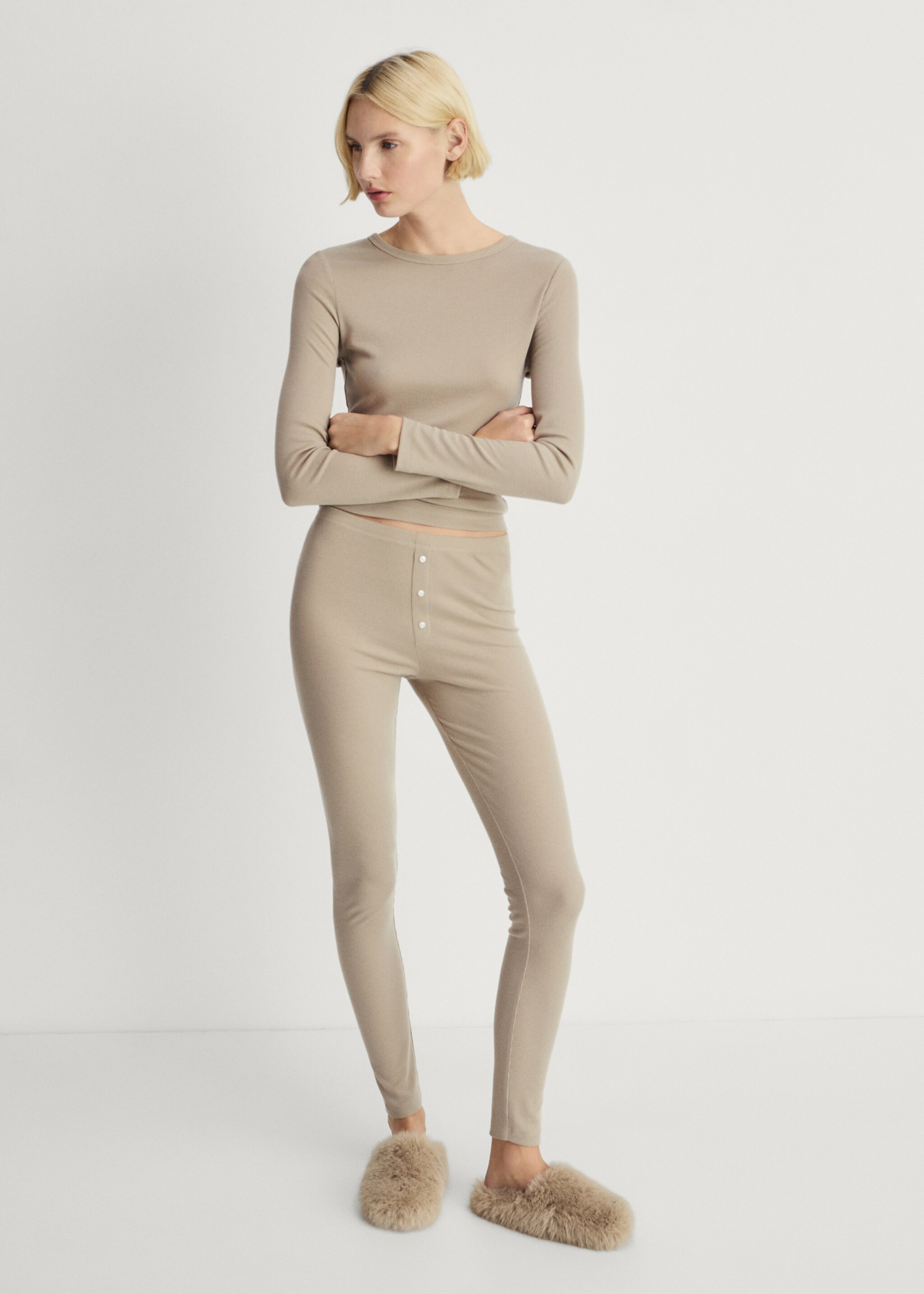 Long rib-knit trousers - General plane