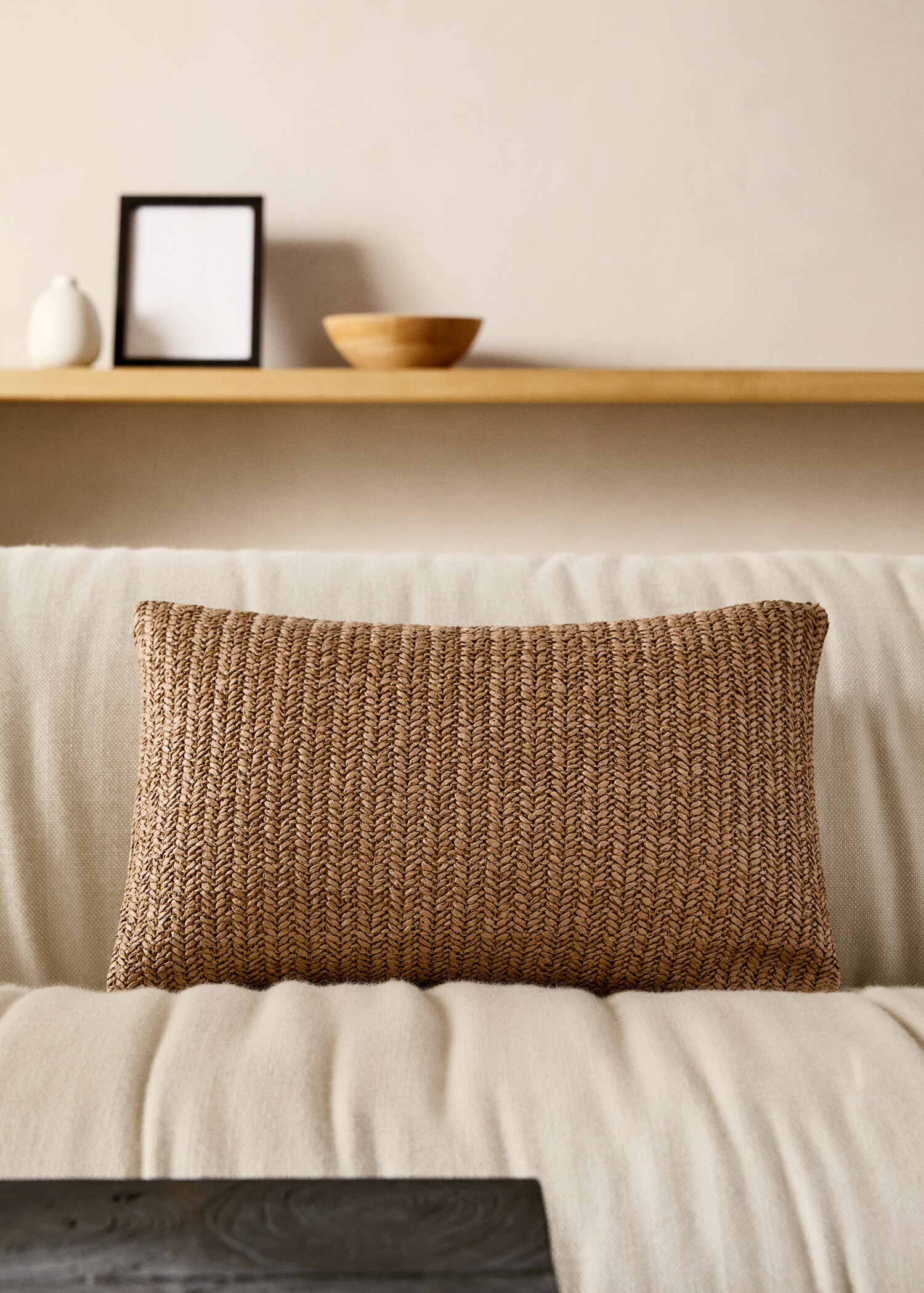 Braided-design cushion cover design 30x50 cm - General plane