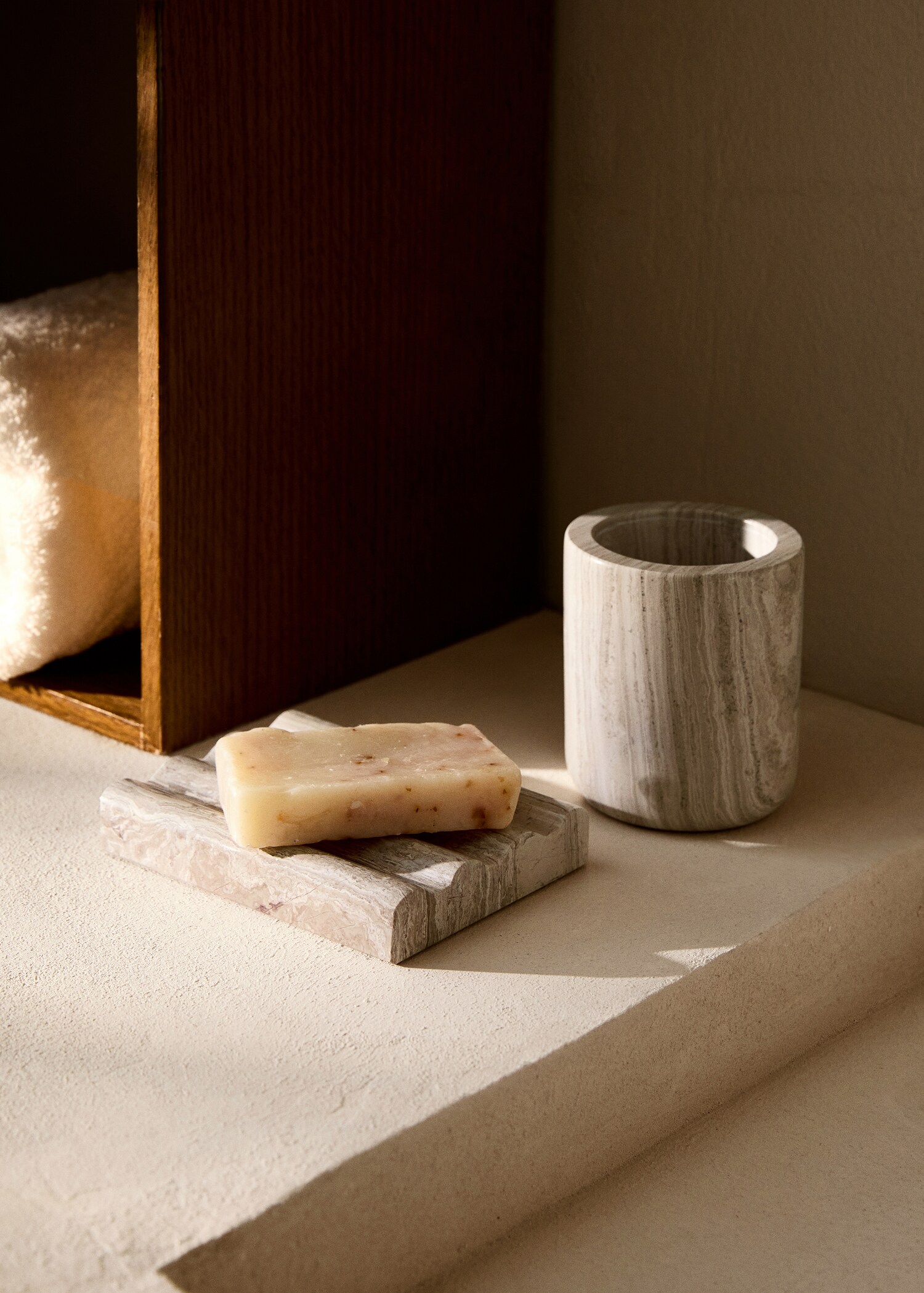 Marble soap dish - General plane