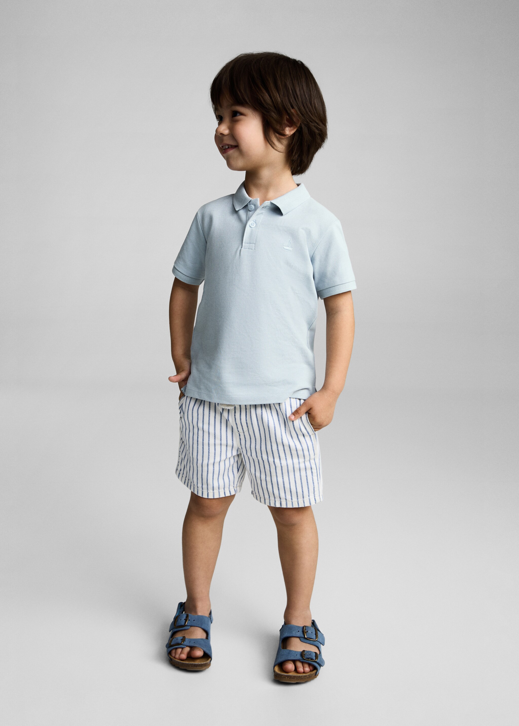 Short-sleeve knitted polo shirt - General plane