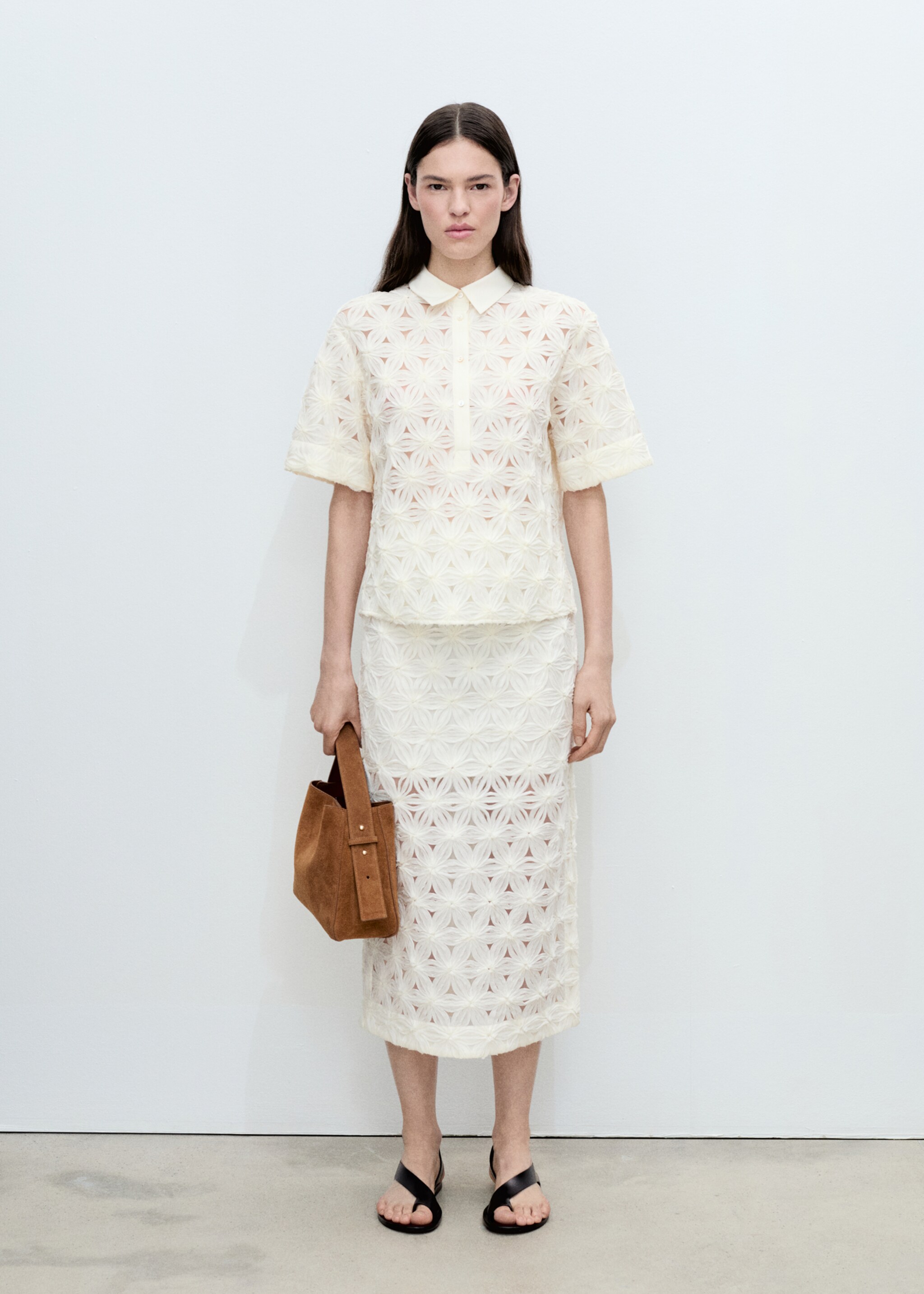 Openwork textured floral skirt - General plane