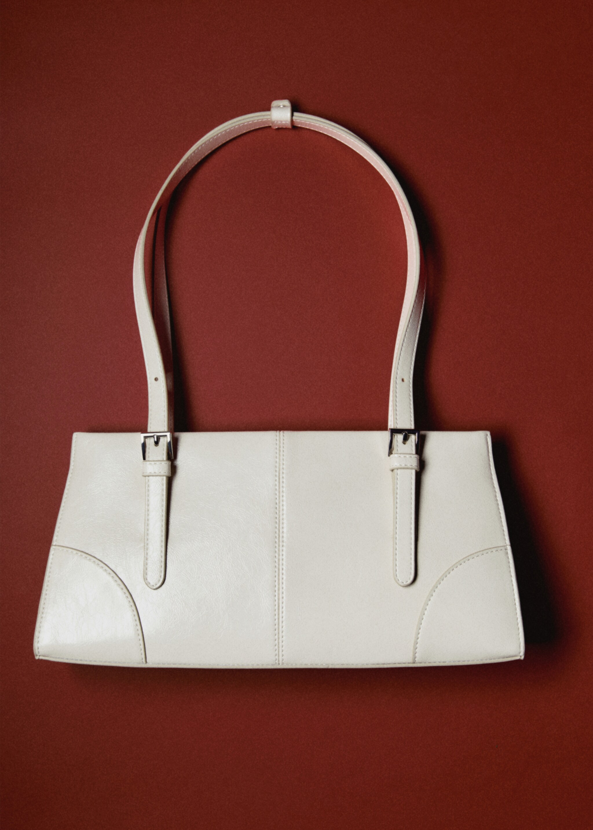Shoulder bag with buckles - General plane