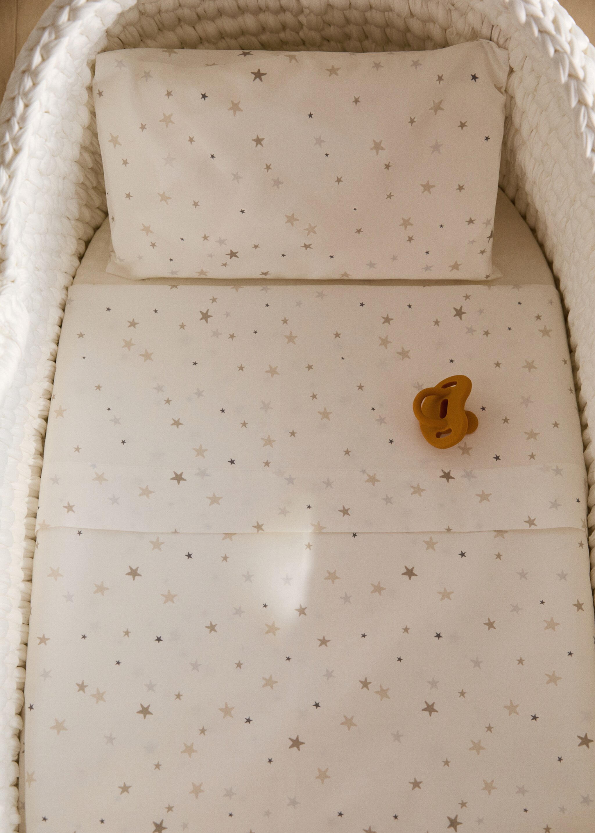 Set aus Bettwäsche und Kissen für Minibett mit Print - Allgemeine Ansicht