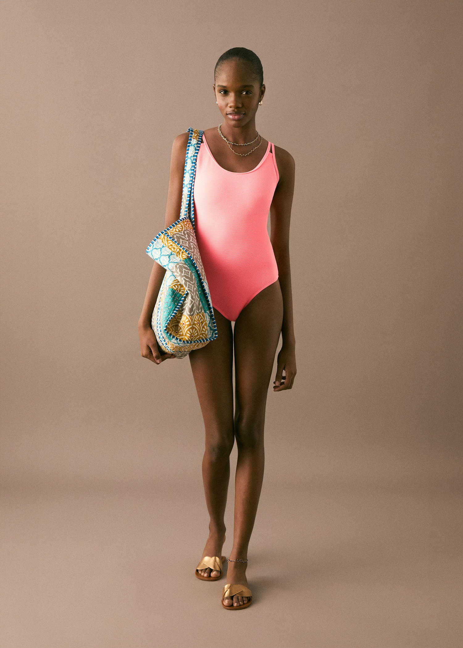 Maillot de bain texturé - Plan général