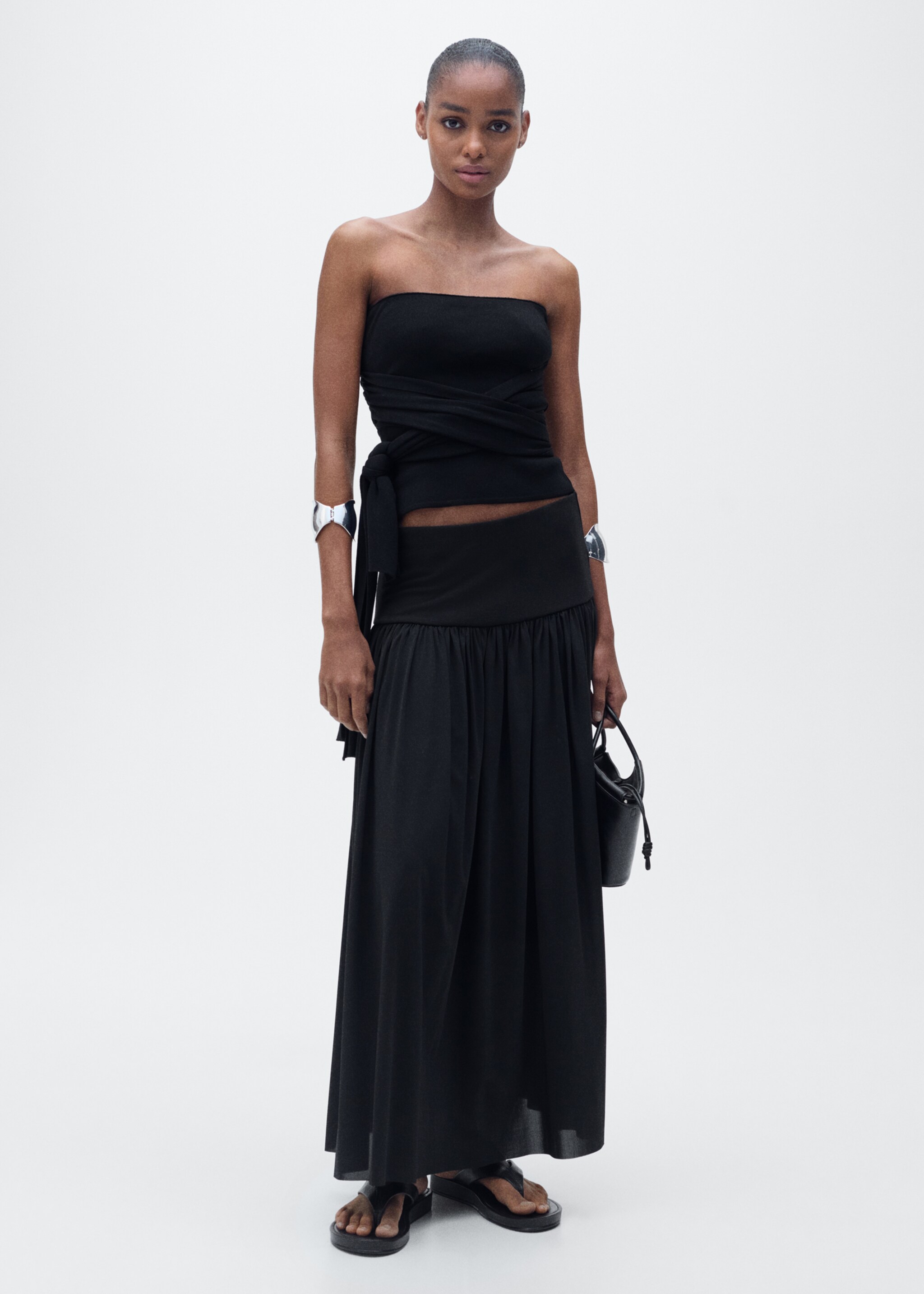 Long gathered skirt - General plane