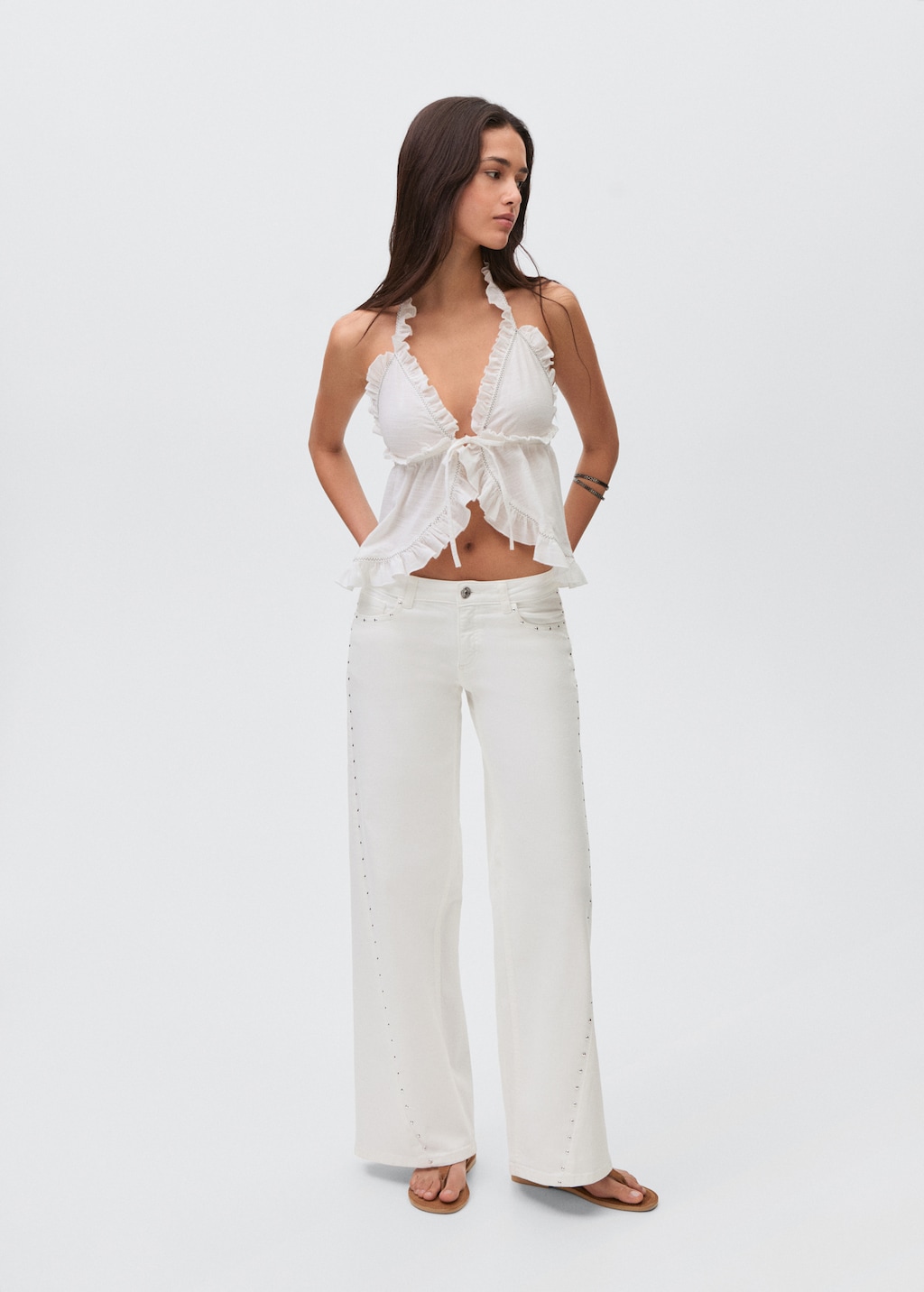 Low-waist studded jeans - Teen | MANGO USA