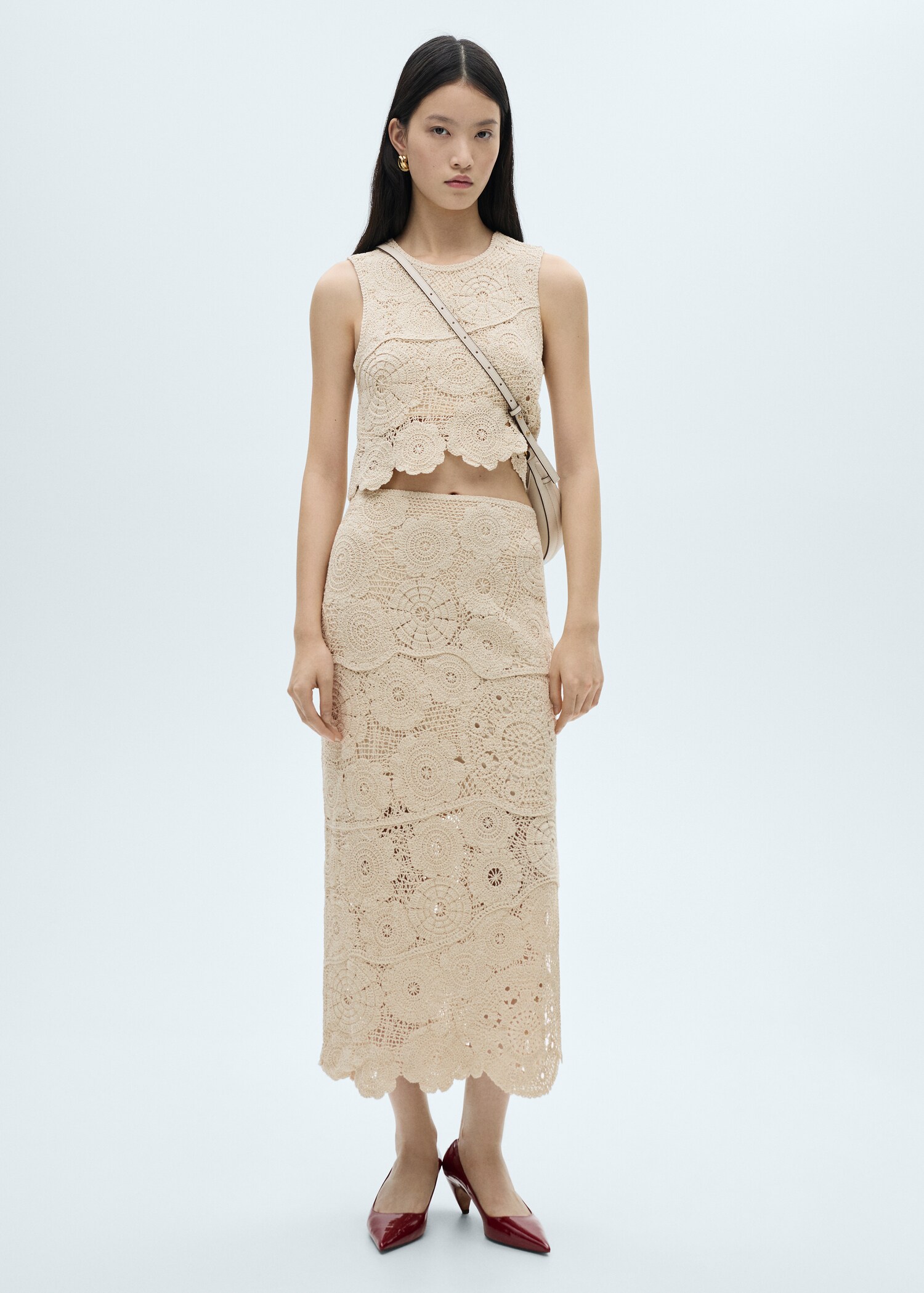 Floral crochet midi-skirt - General plane
