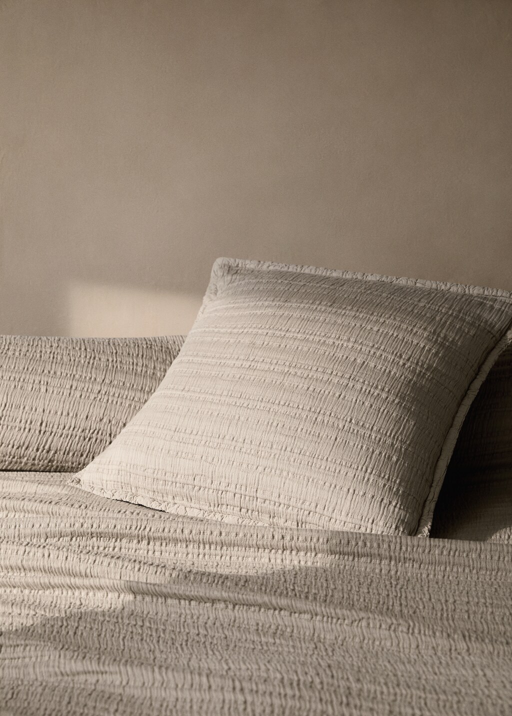 Cotton jacquard striped cushion cover 50x50 cm
