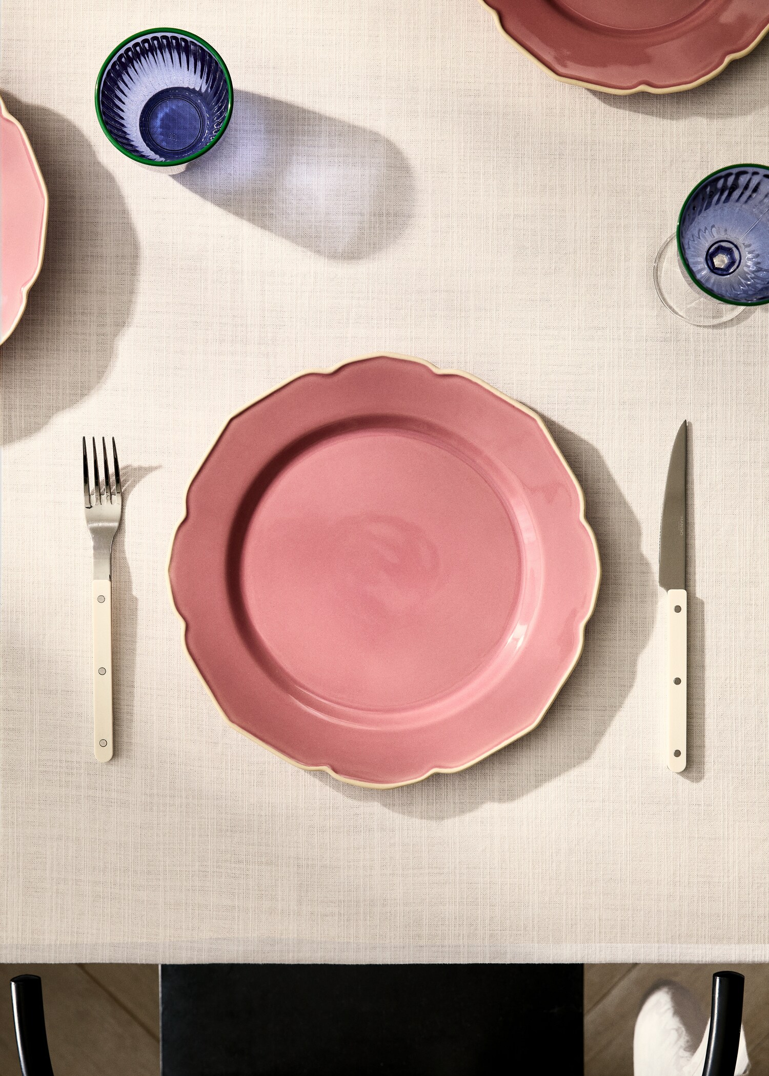 Assiette creuse grès ondulé - Plan général