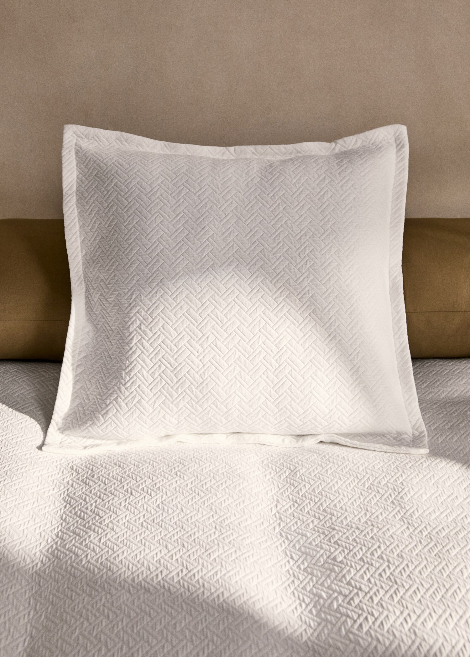 Cotton jacquard geometric pillowcase 50x50 cm - General plane