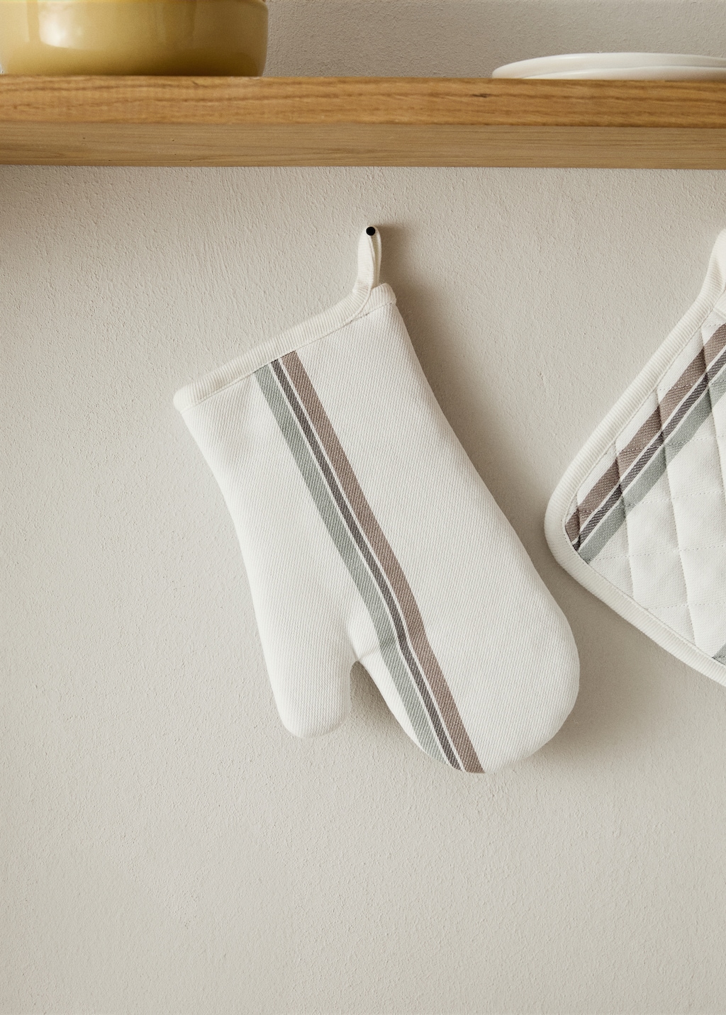 Cotton yarn-dyed striped mitt