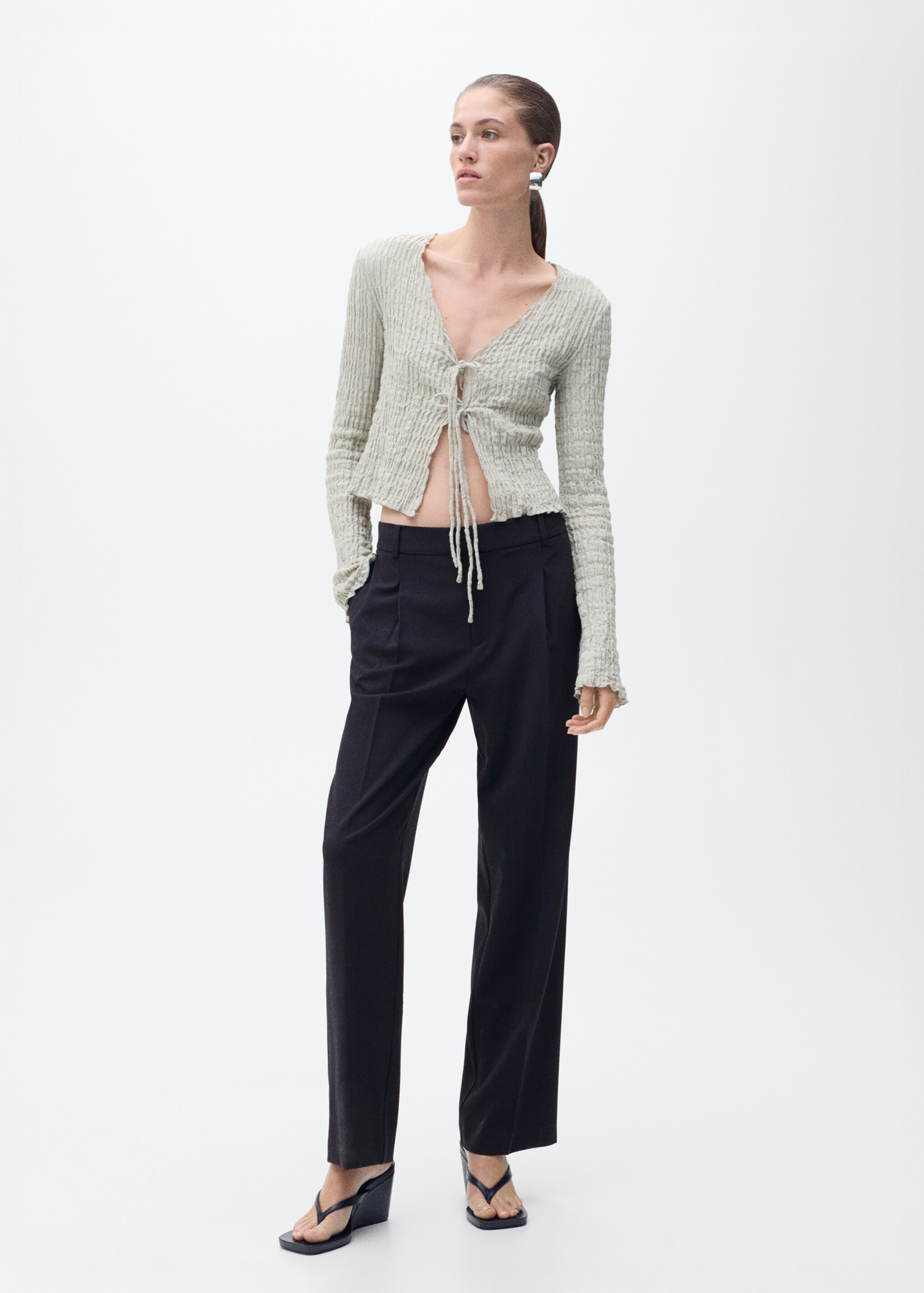 Pantalón recto pinzas - Plano general