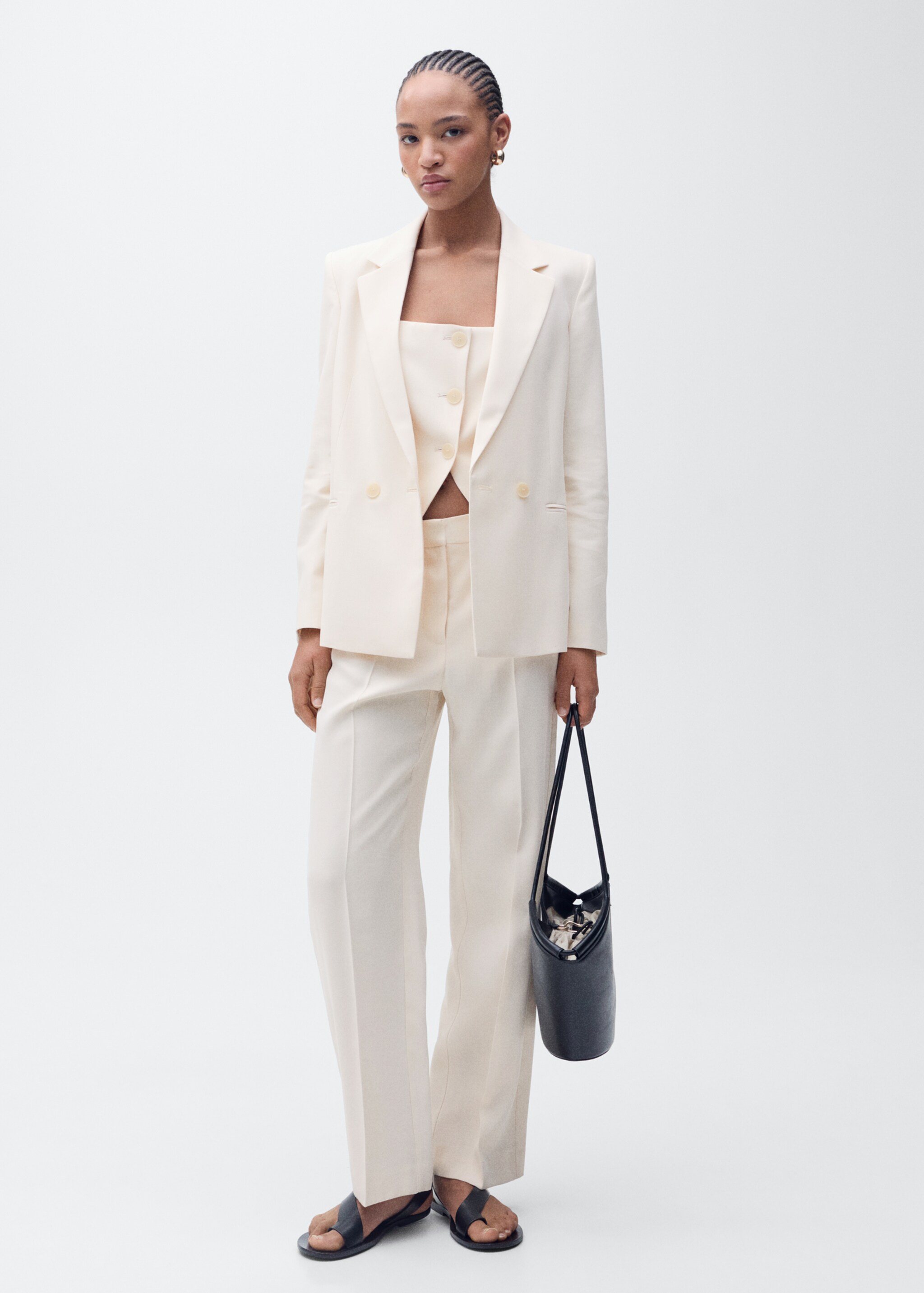 Sacou drept de costum - Plan general