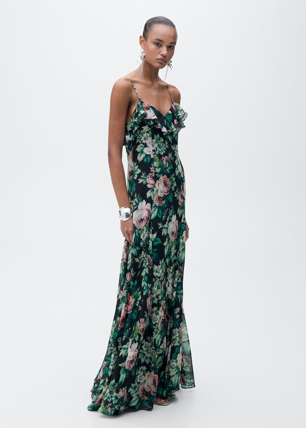 mango floral dress green Off White Crochet Bust Sleeveless V Neck Maxi Dress main image 0