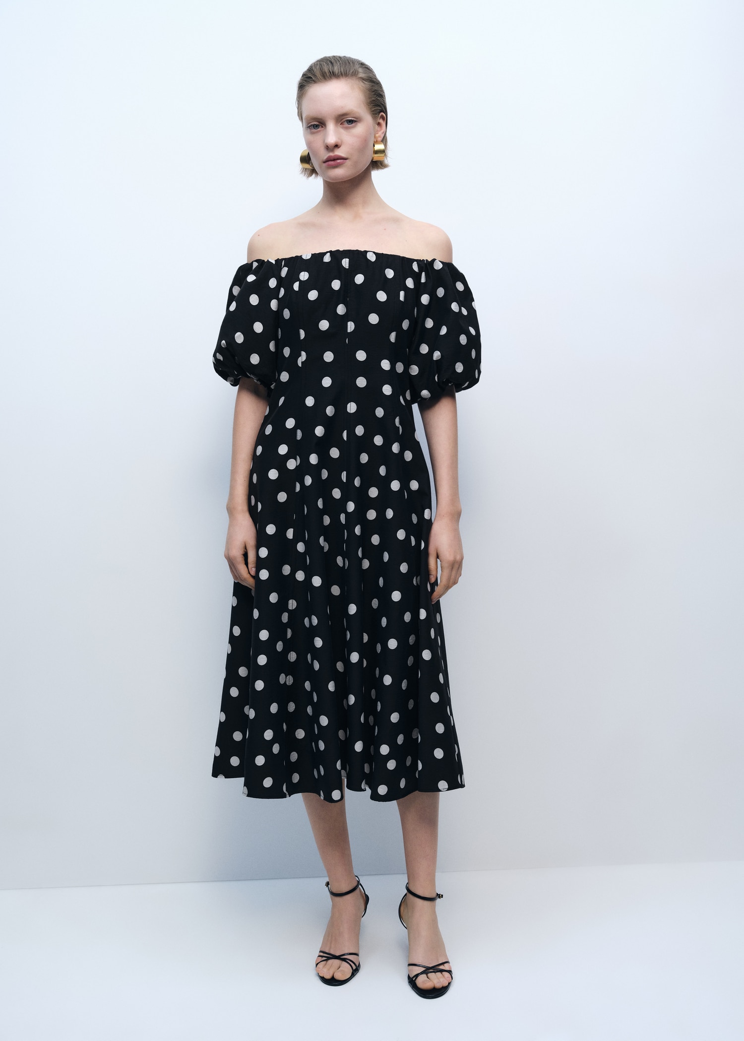 Strapless polka-dot dress - General plane