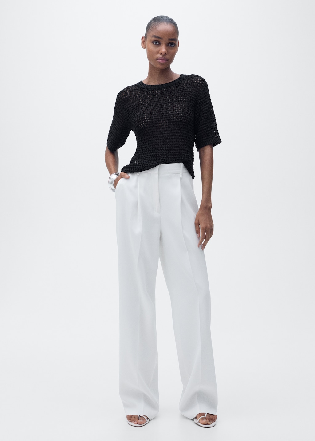 Short-sleeved crochet sweater - image 2