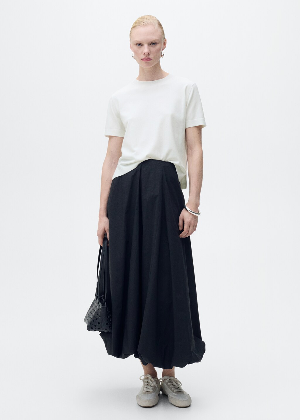 Short-sleeved fine-knit sweater - image 2