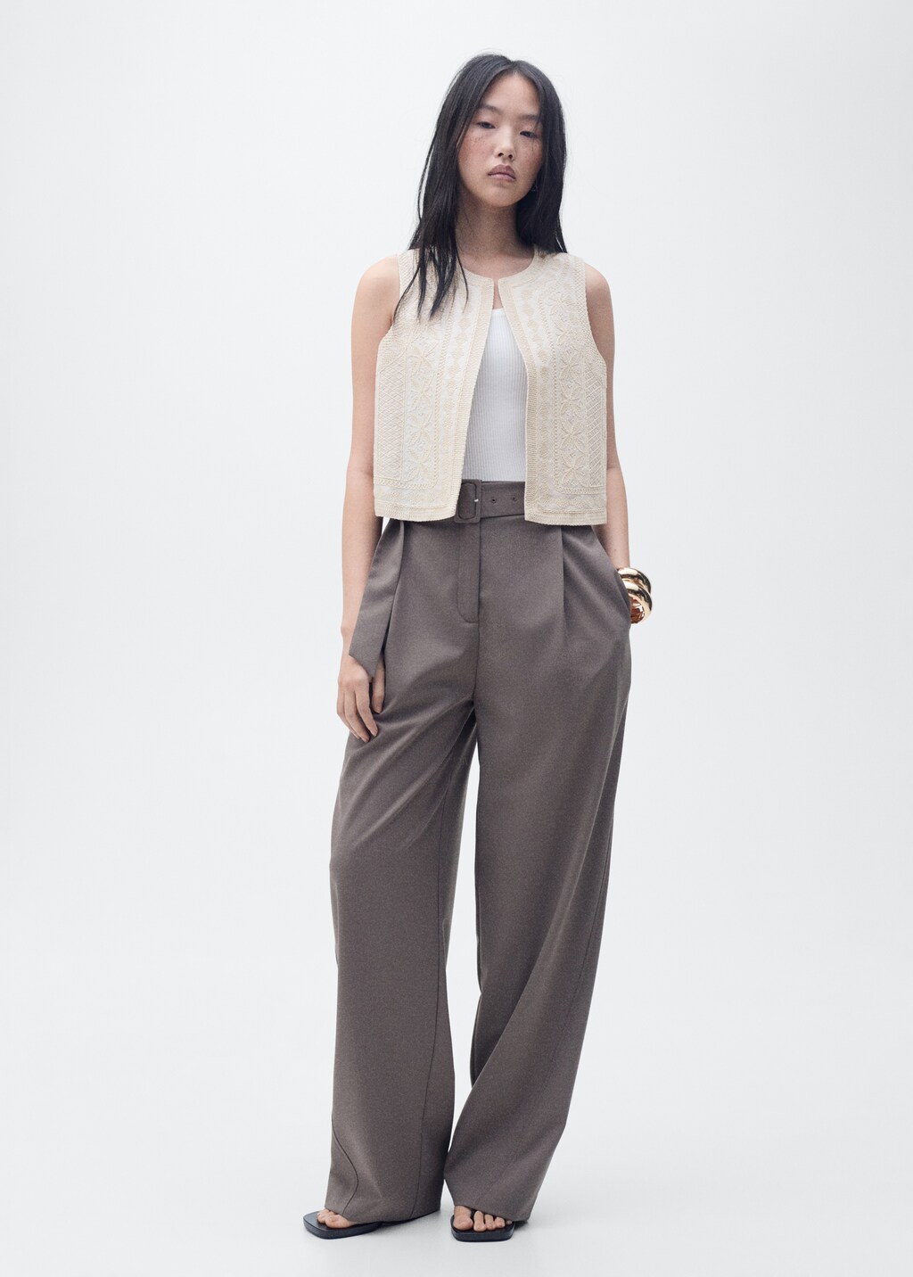 Embroidered linen vest - image 2