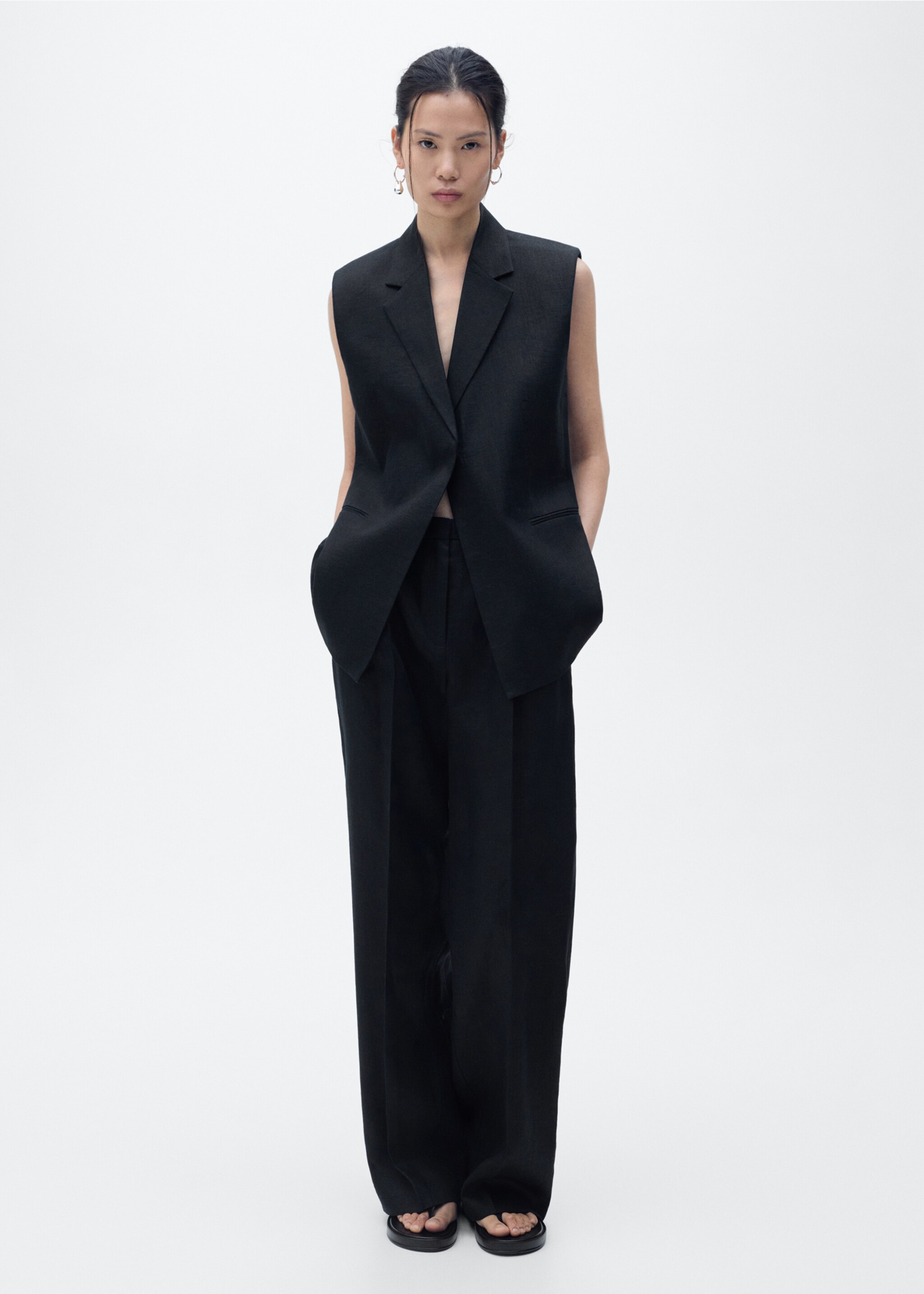 Linen suit trousers - General plane