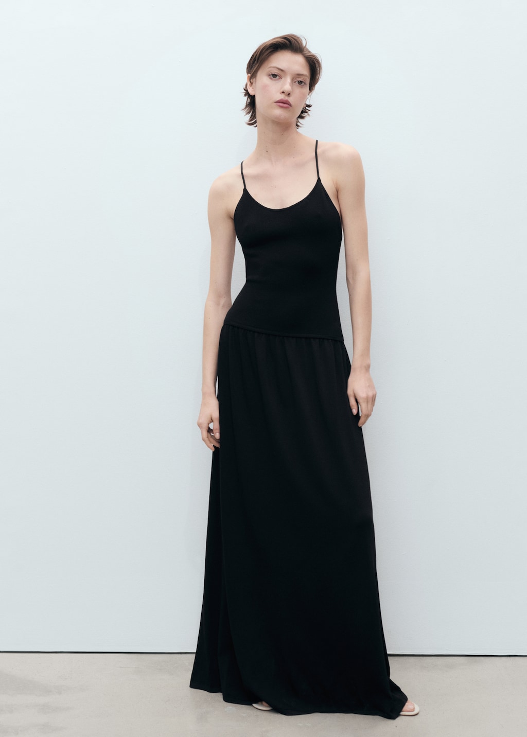 Cross-back knitted dress