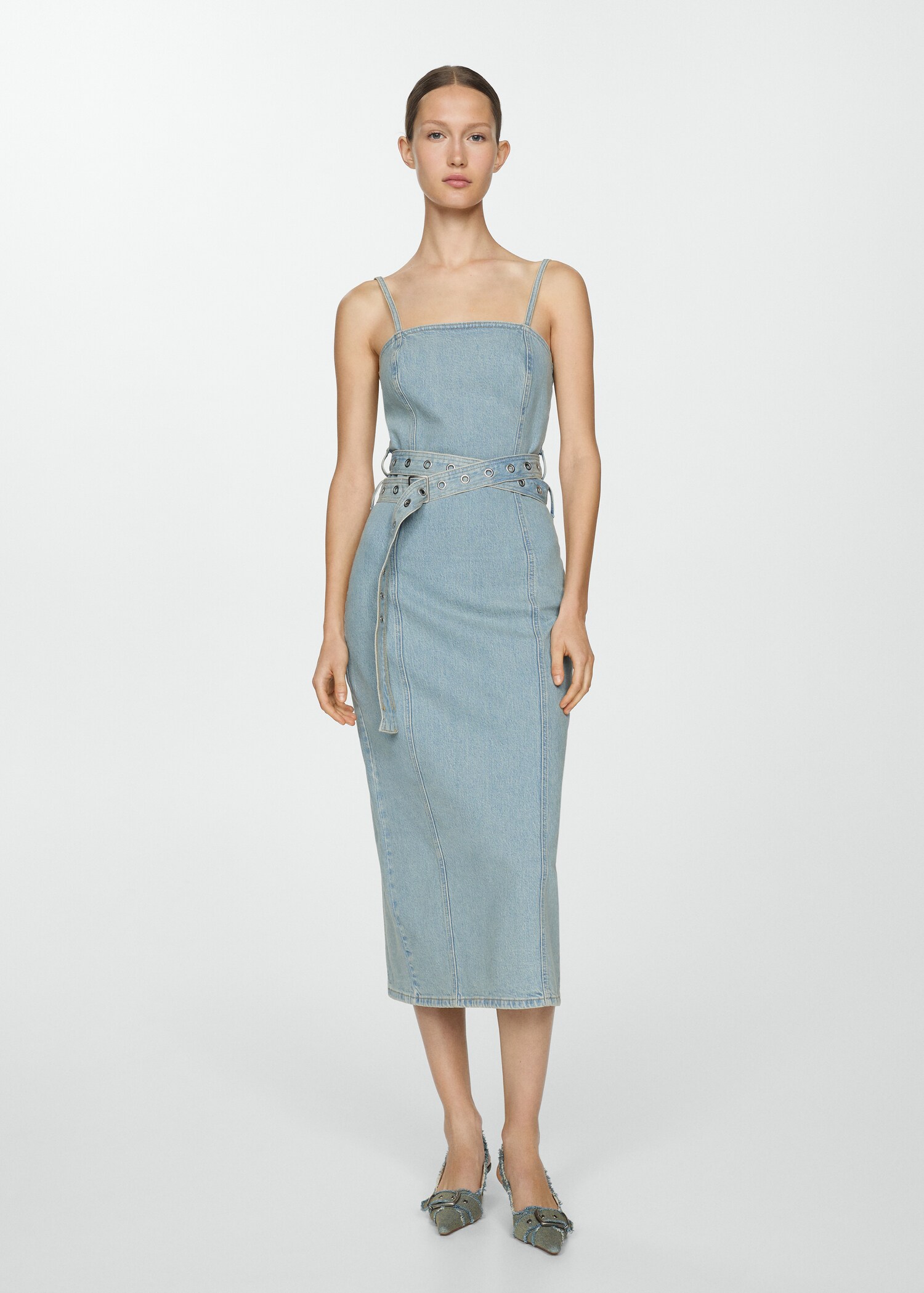 Robe en jean ceinture - Plan général