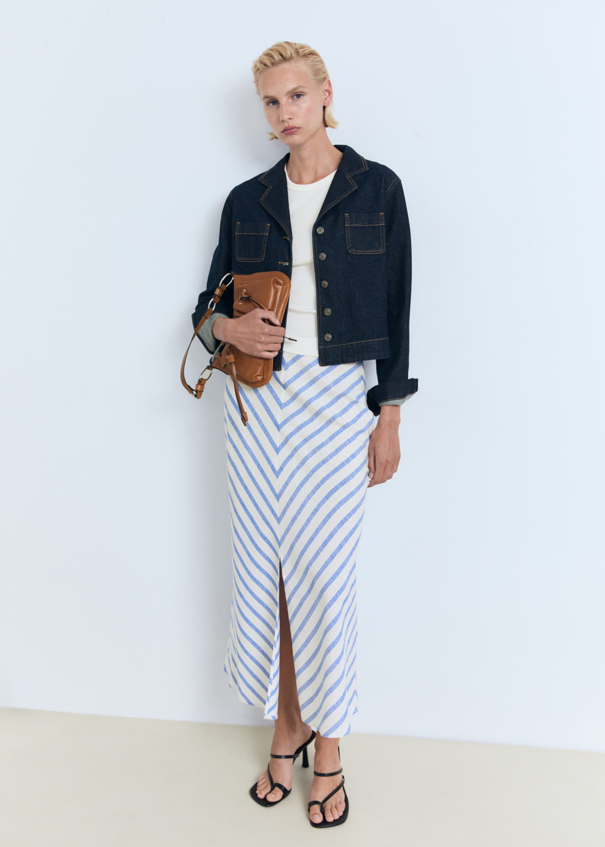 Printed skirt with slit - General plane