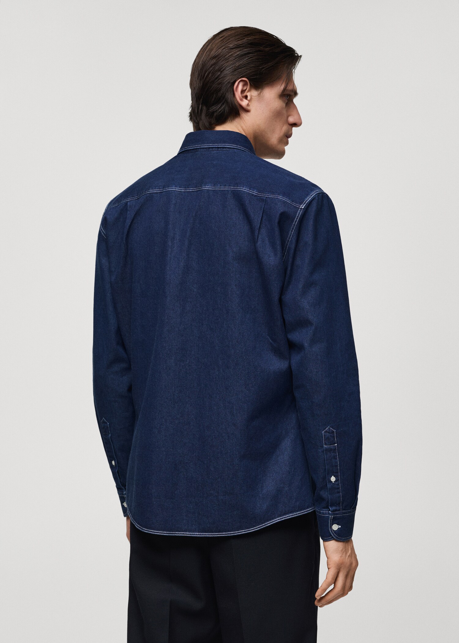Chemise en jean 100 % coton - Verso de l’article