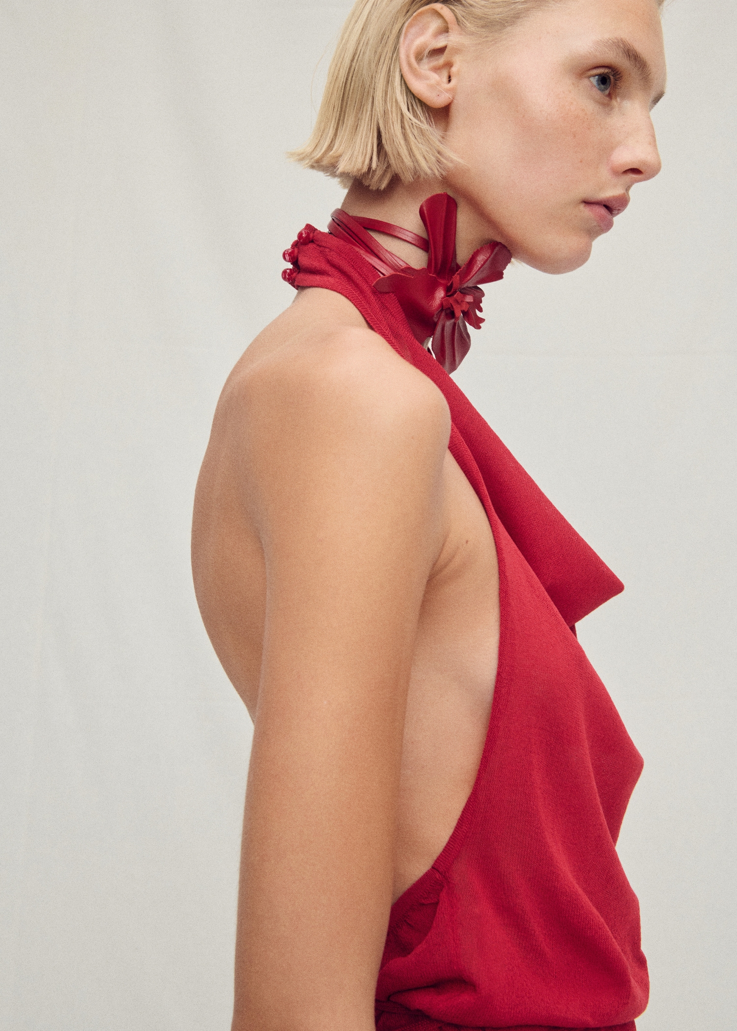 Draped knitted top with open back - Medium plane