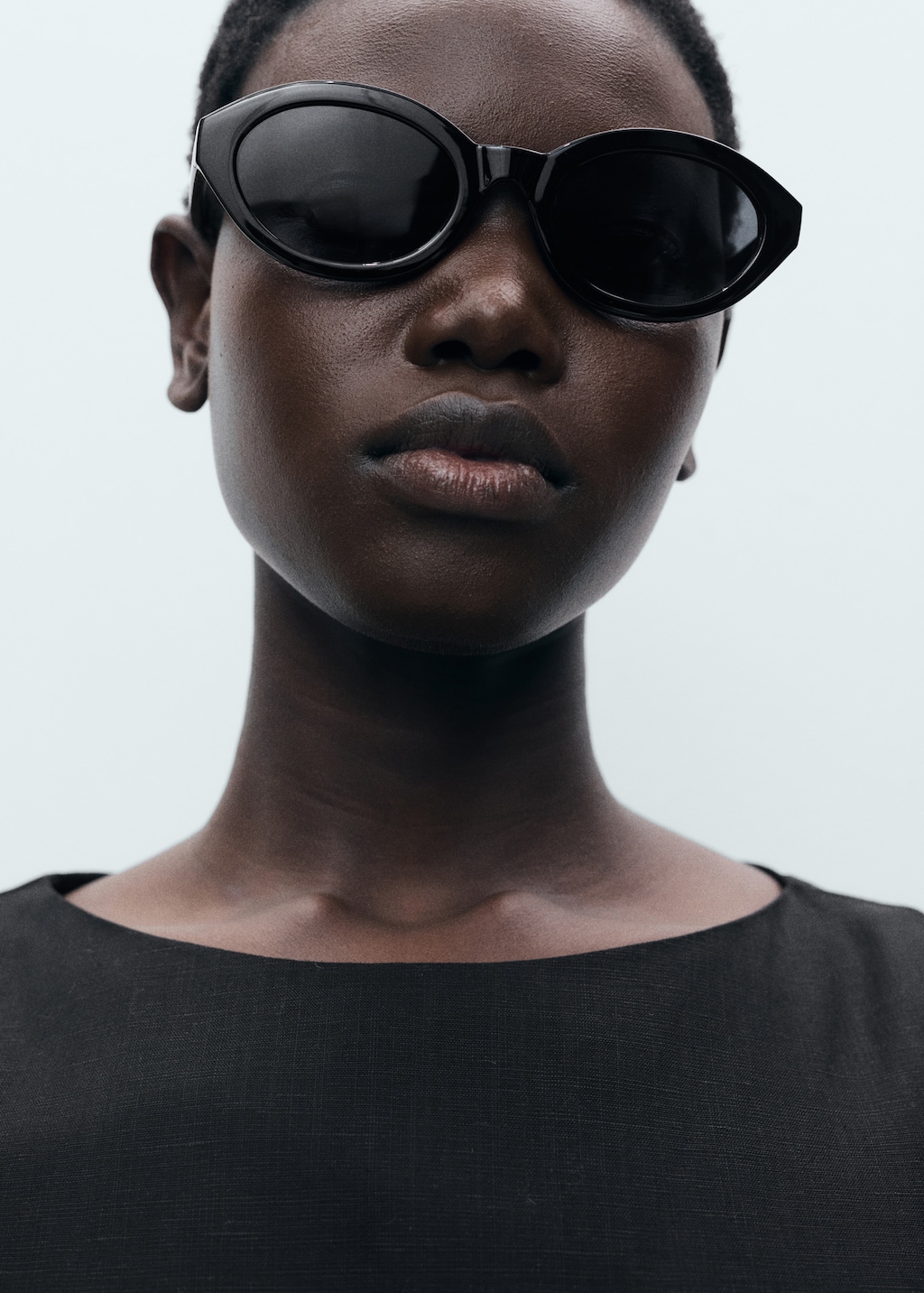 Linen-blend dress with pleats