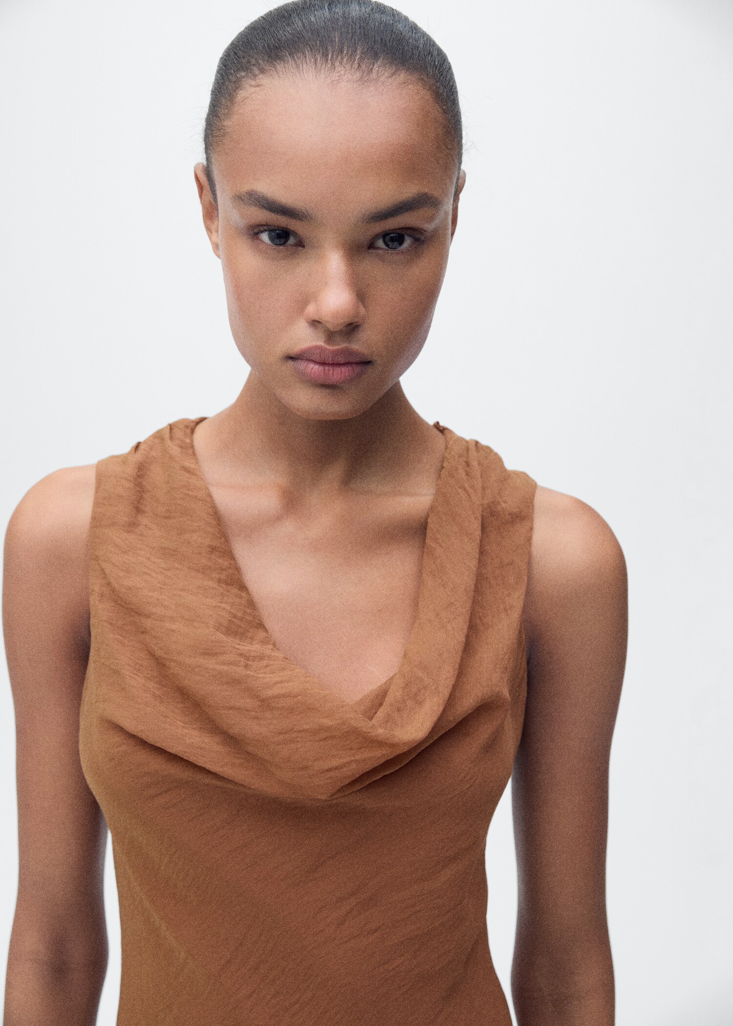 Draped-neck lyocell dress - Details of the article 1