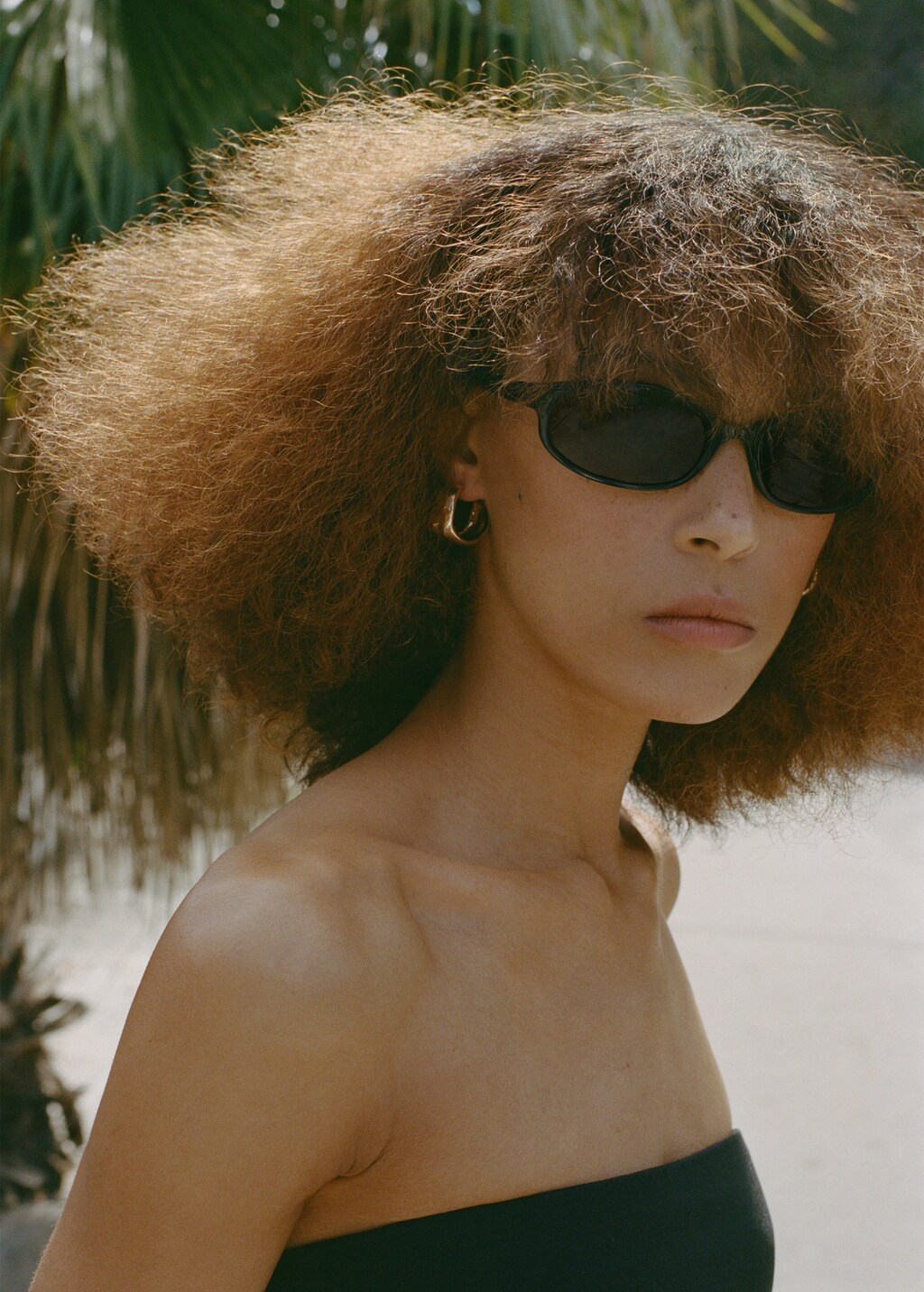 Twisted hoop earrings