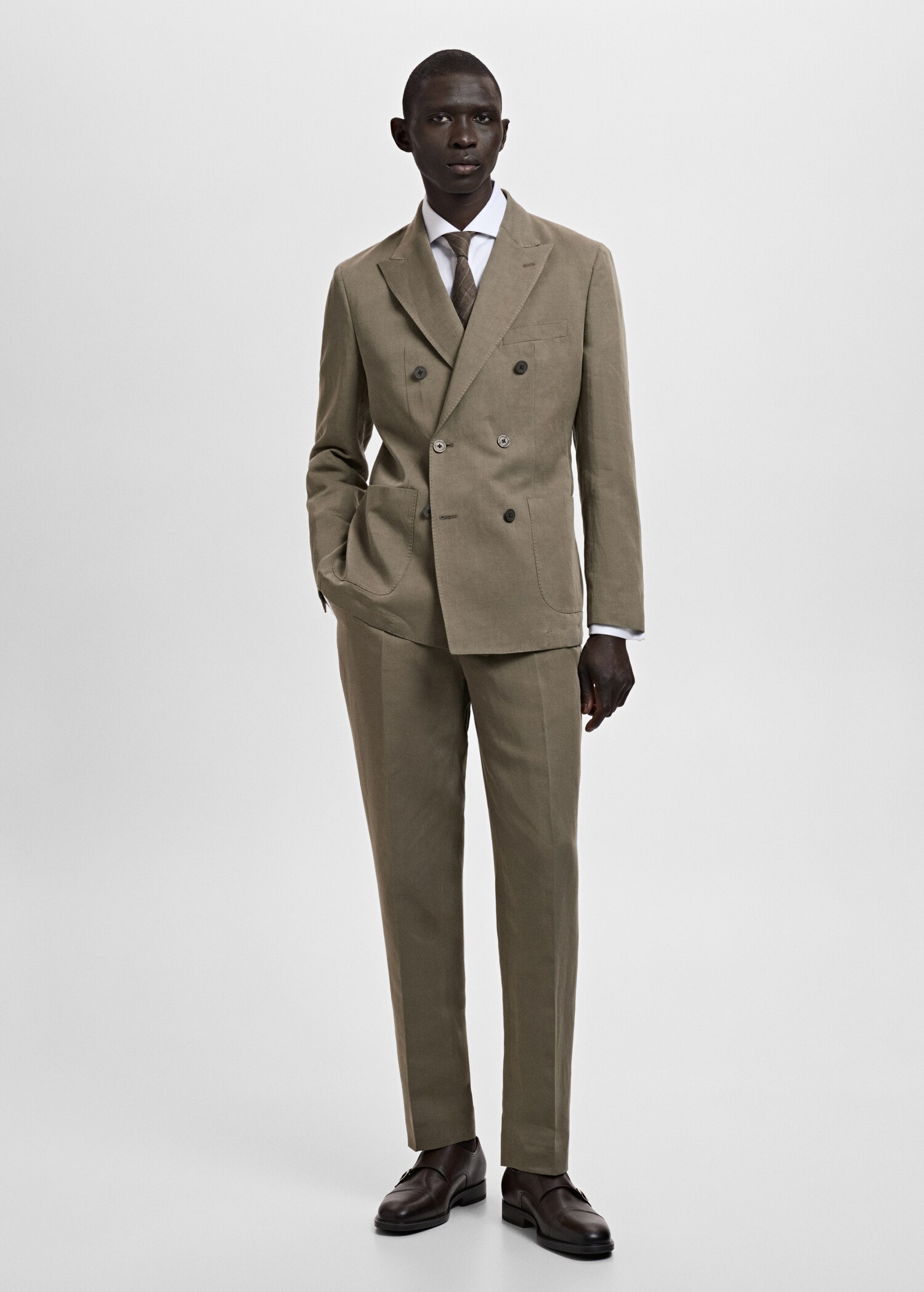 Pantalon costume slim-fit lin mélangé à pinces - Plan général