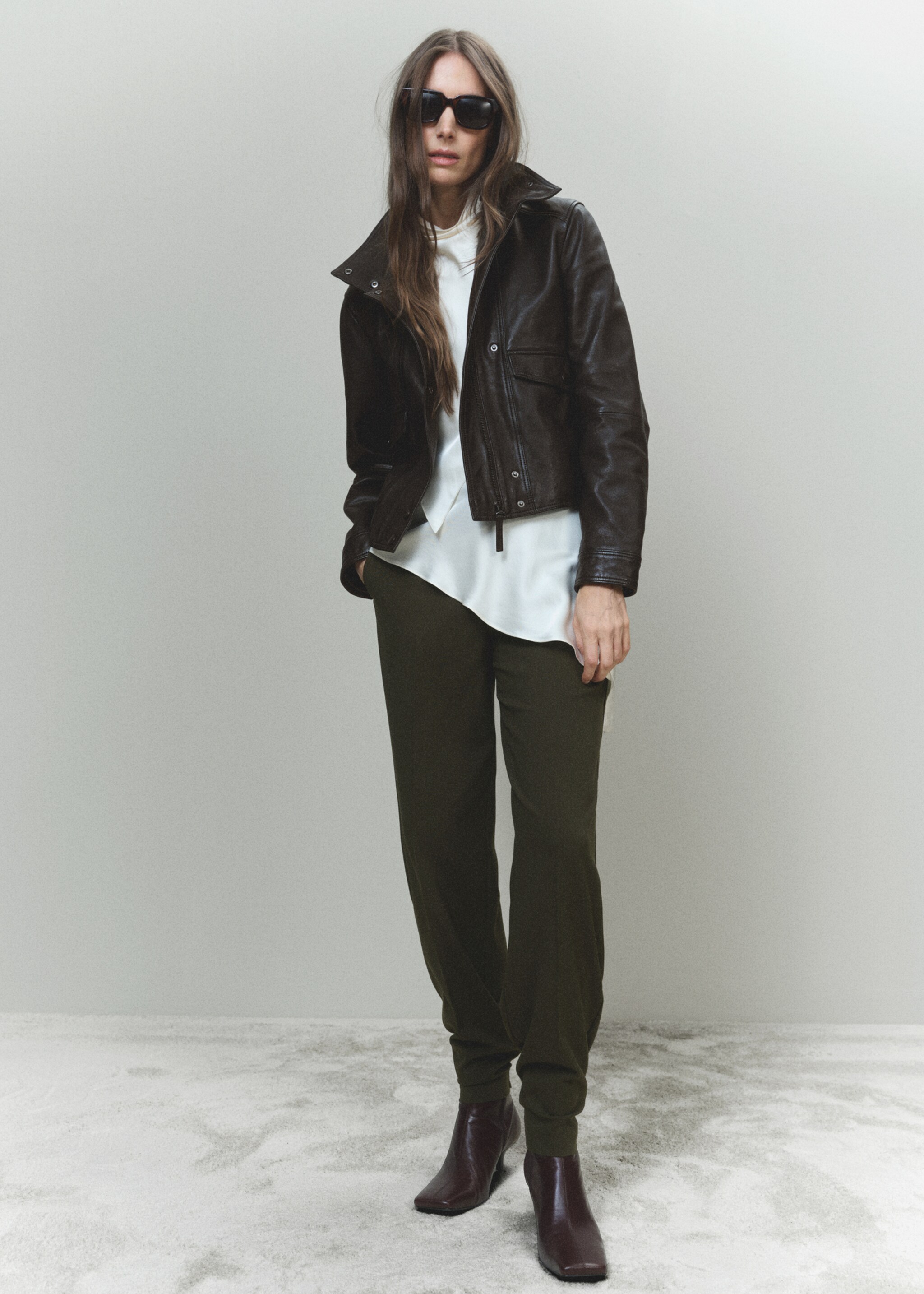 Squared toe leather ankle boots - General plane, Chocolate. Ref: 87020250-01.