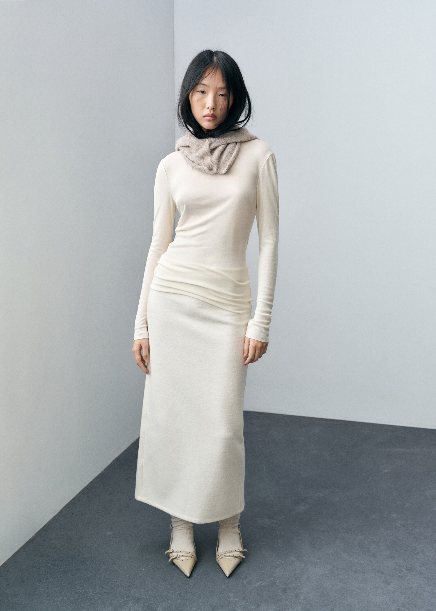 Long-sleeved t-shirt with perkins neck - General plane