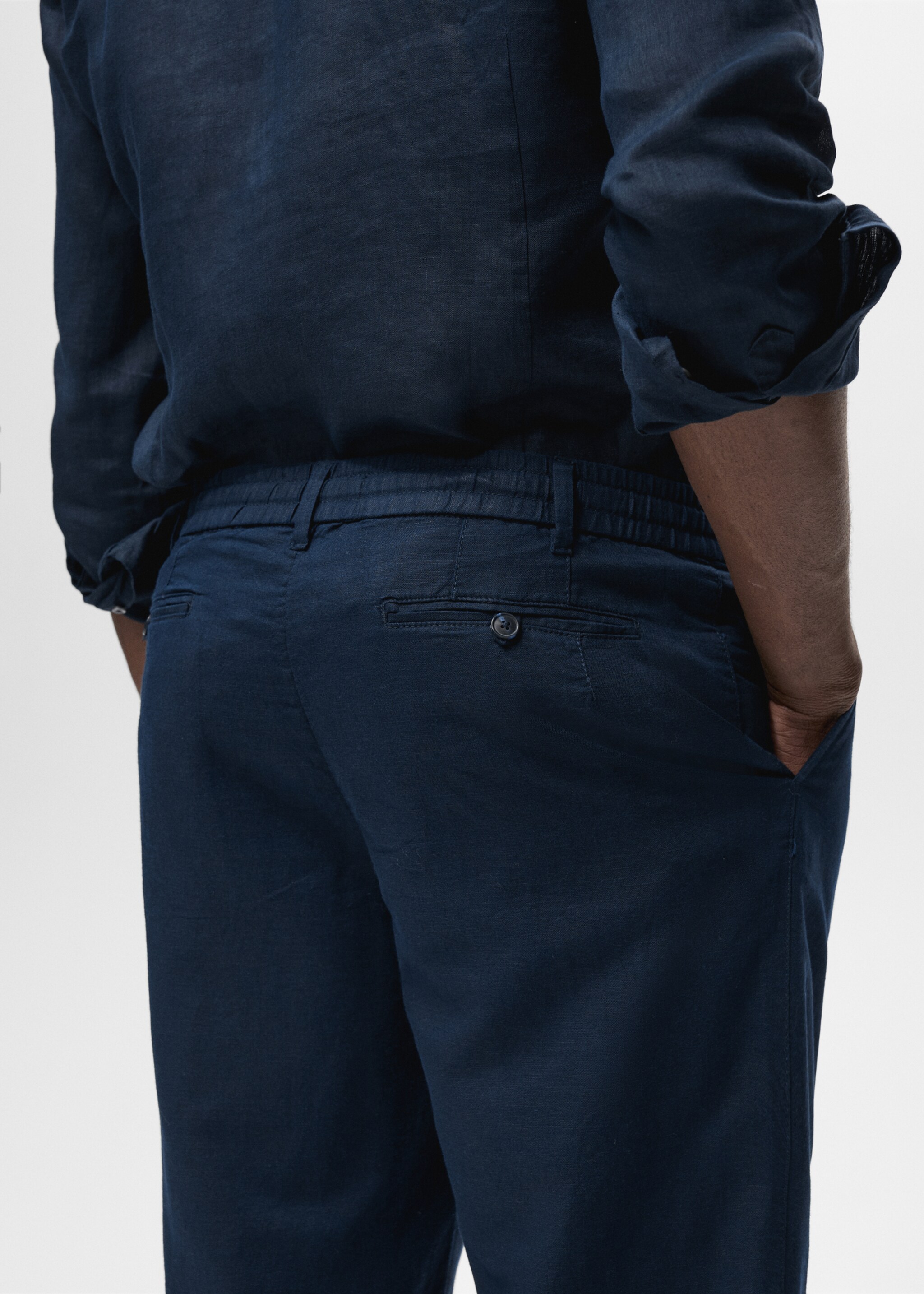 Slim-fit trousers with drawstring - Details of the article 2