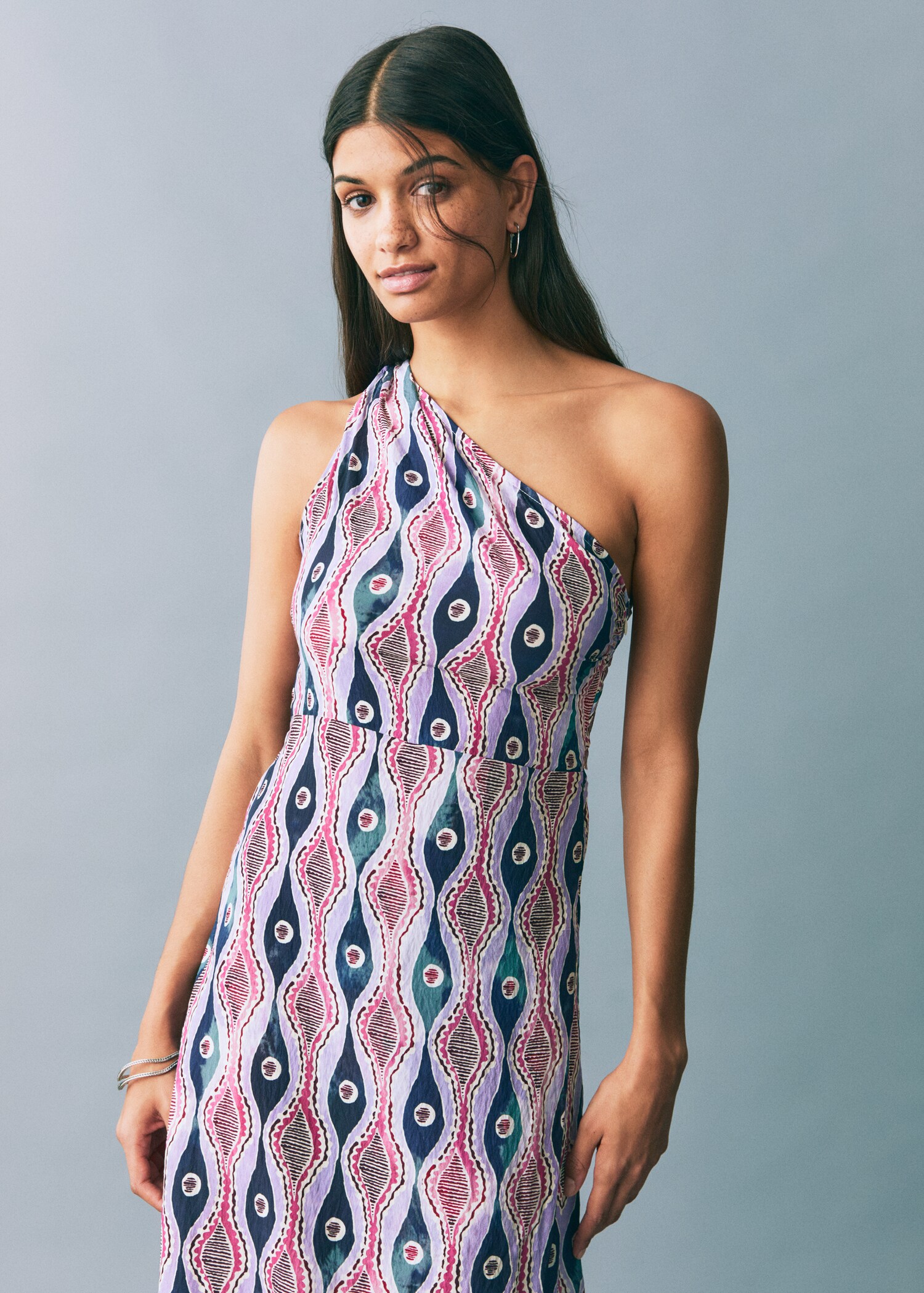 Vestit asimètric estampat - Pla mig
