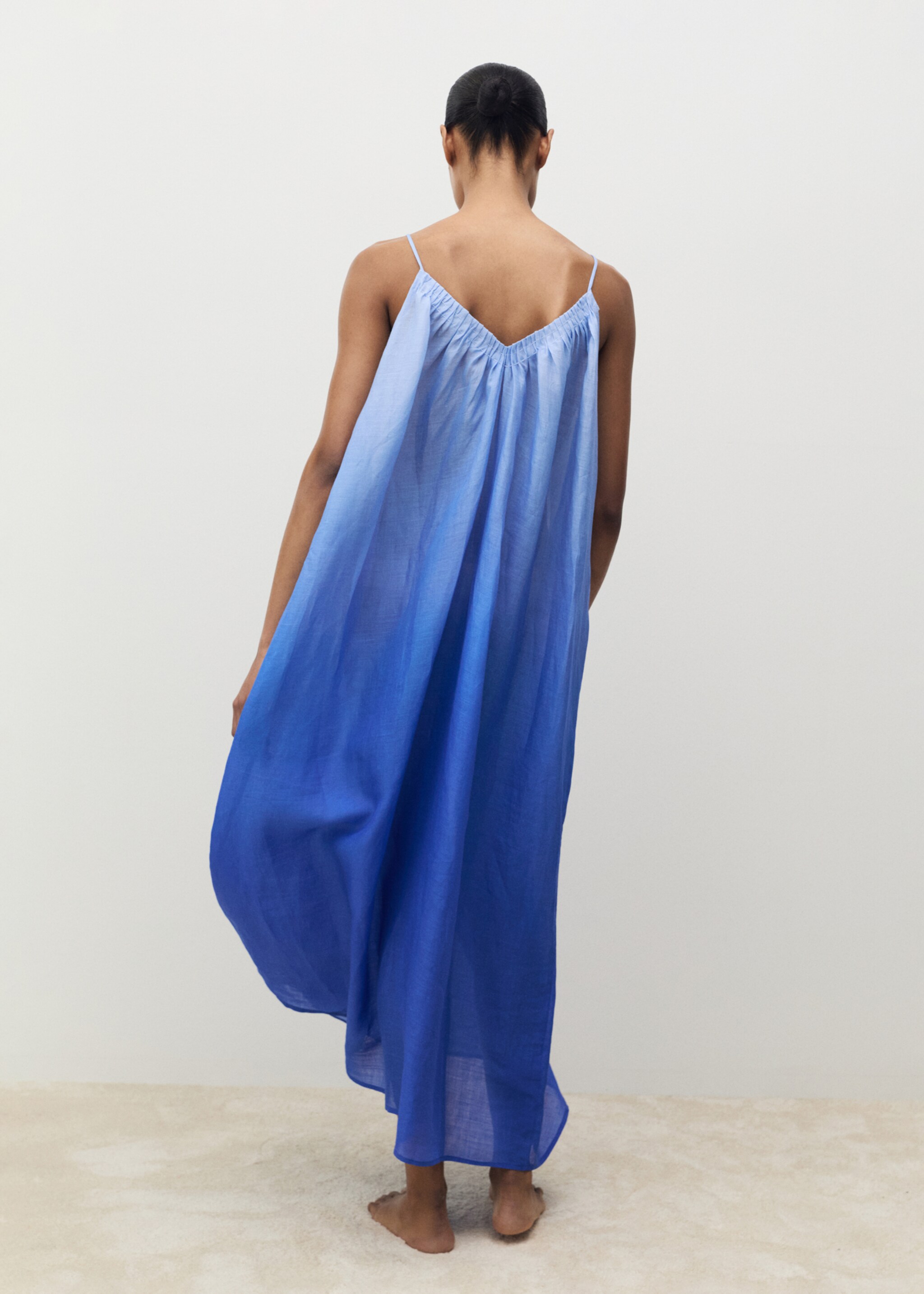 Ramie nightdress with degraded effect - Reverse of the article