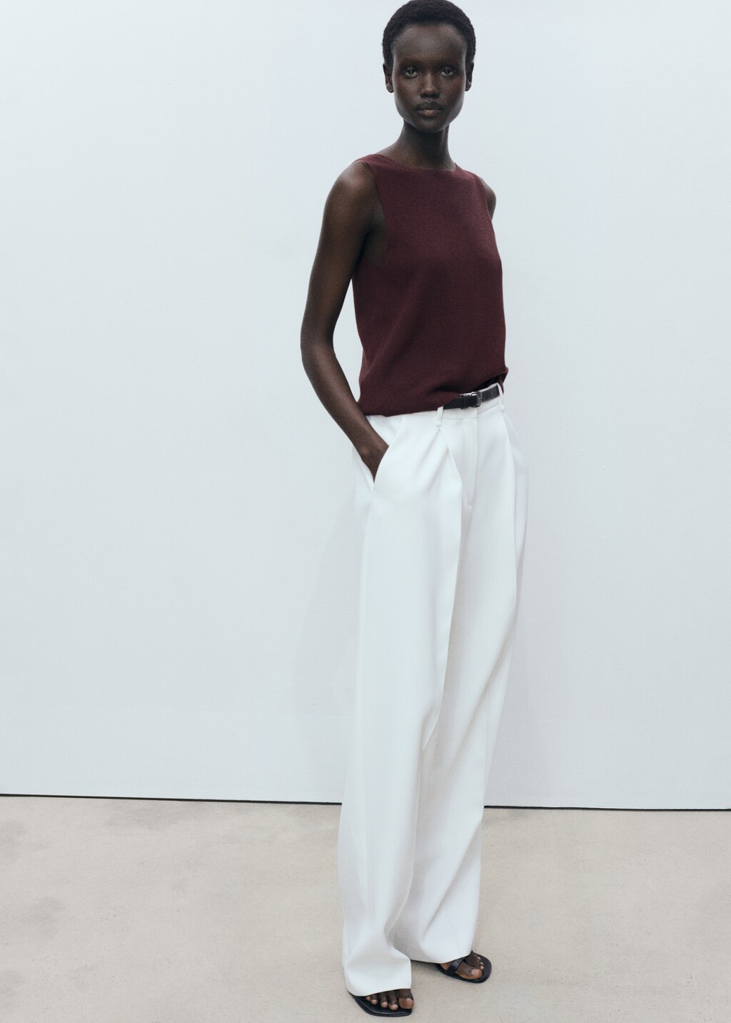 Fine ribbed knit top