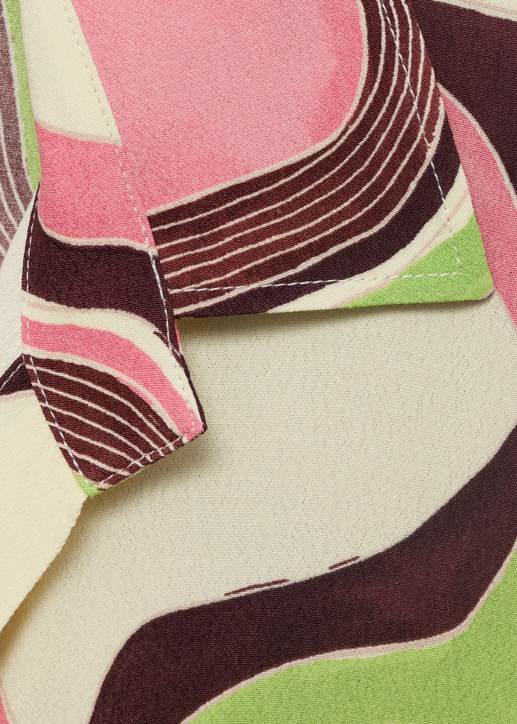 Geometric print blouse