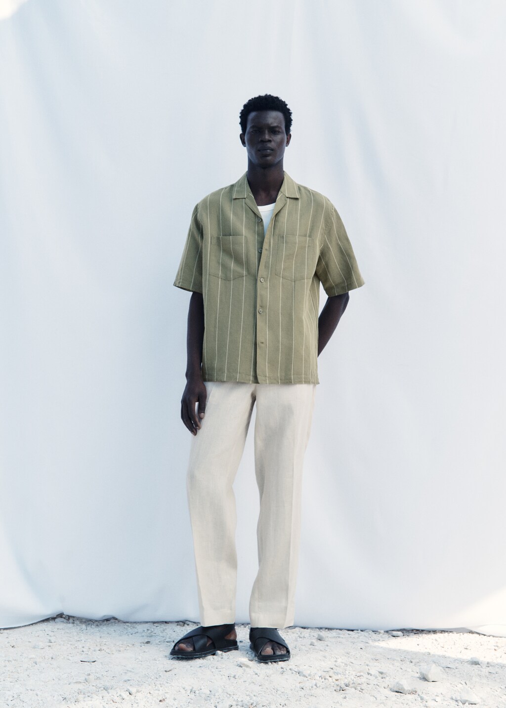 Linen bowling shirt with pinstripes