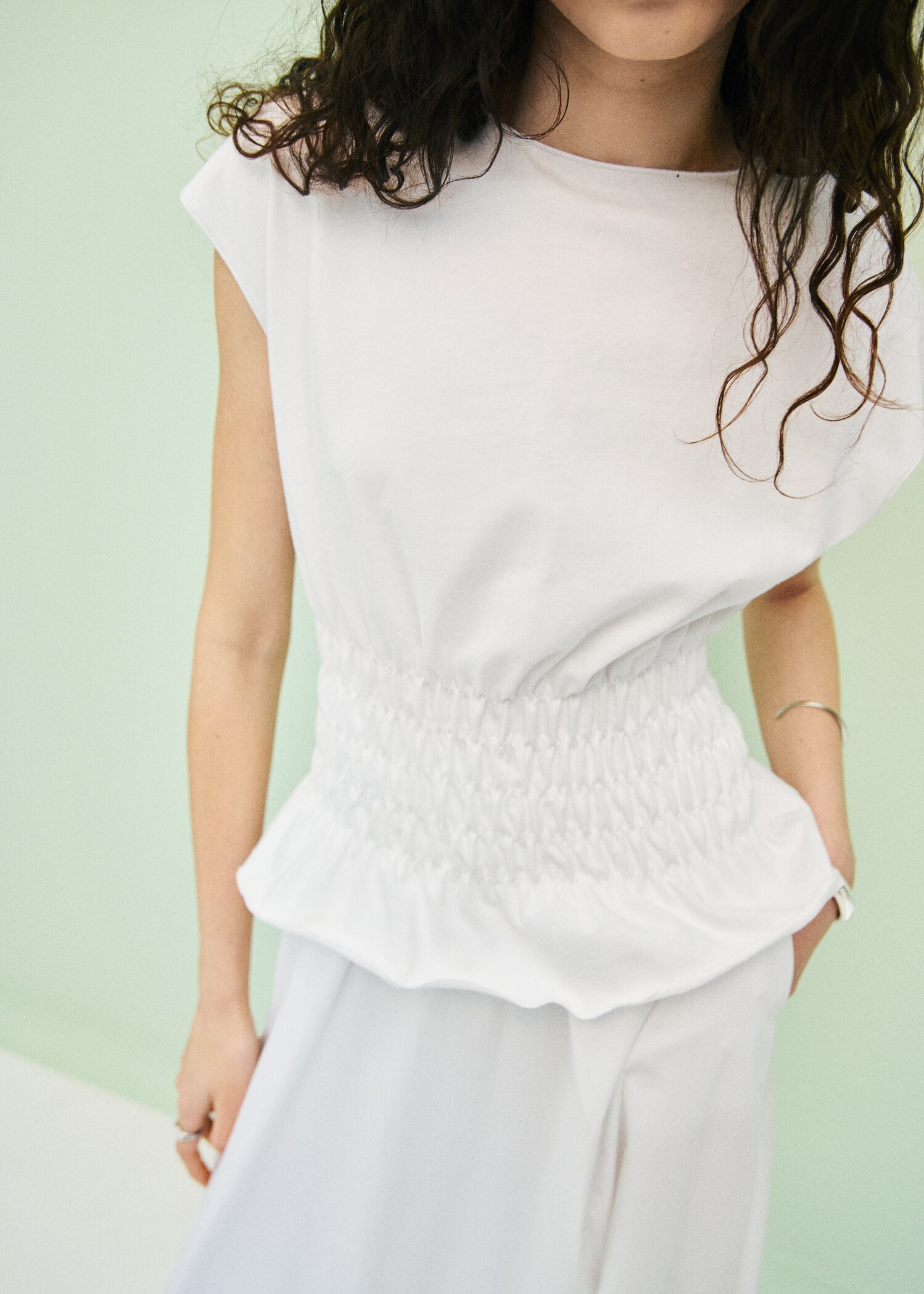 Gathered cotton t-shirt - Details of the article 6